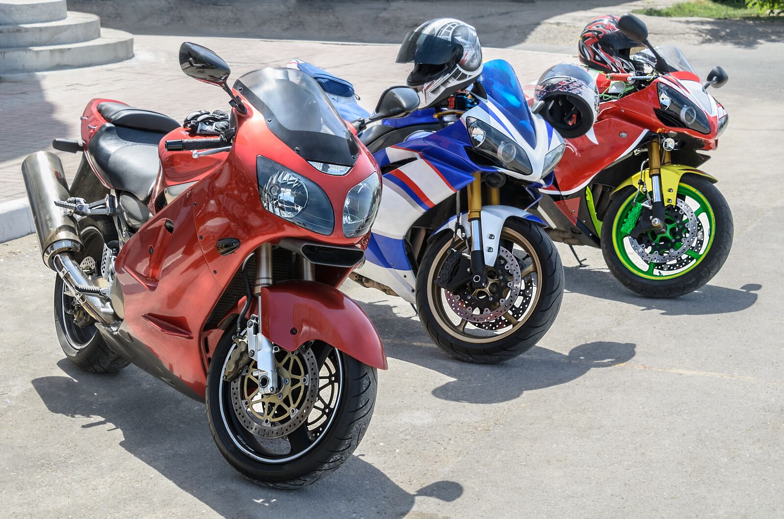 Nikon D7000 sample photo. Mode, parking, vehicle photography