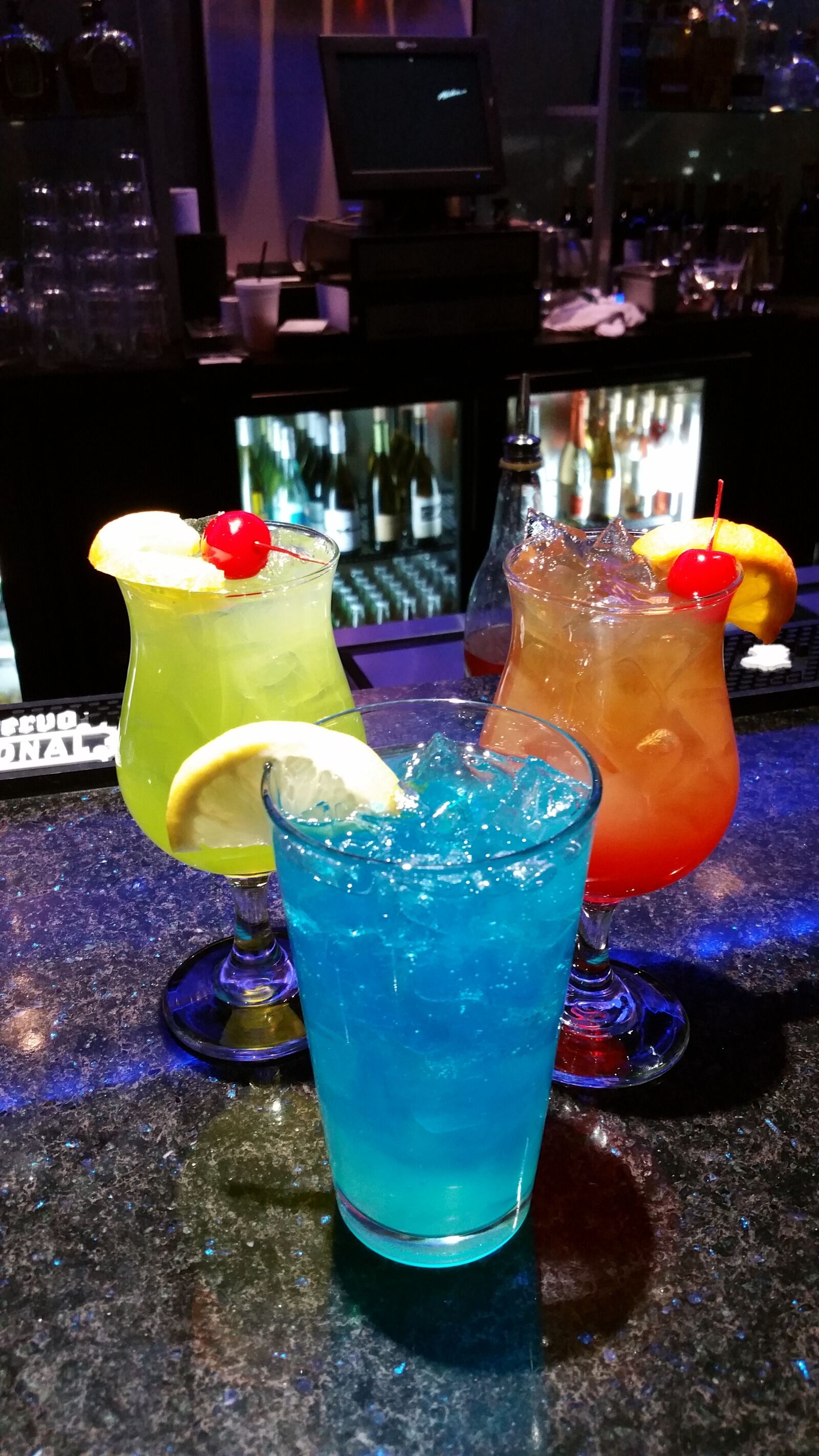 Samsung Galaxy Note4 sample photo. Cocktails, colorful, drink photography