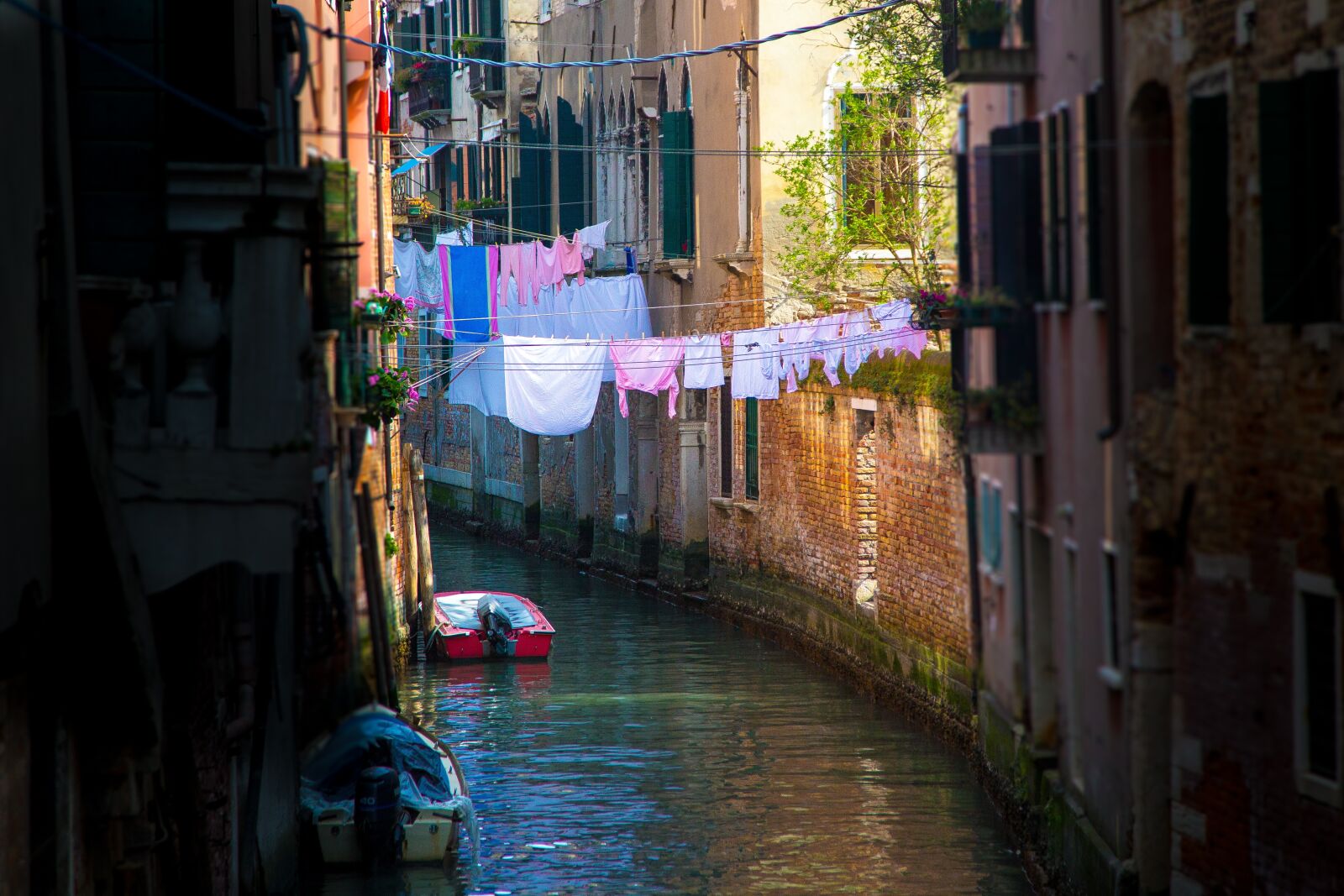 Canon EOS 5D Mark III sample photo. Channel, venice, italy photography