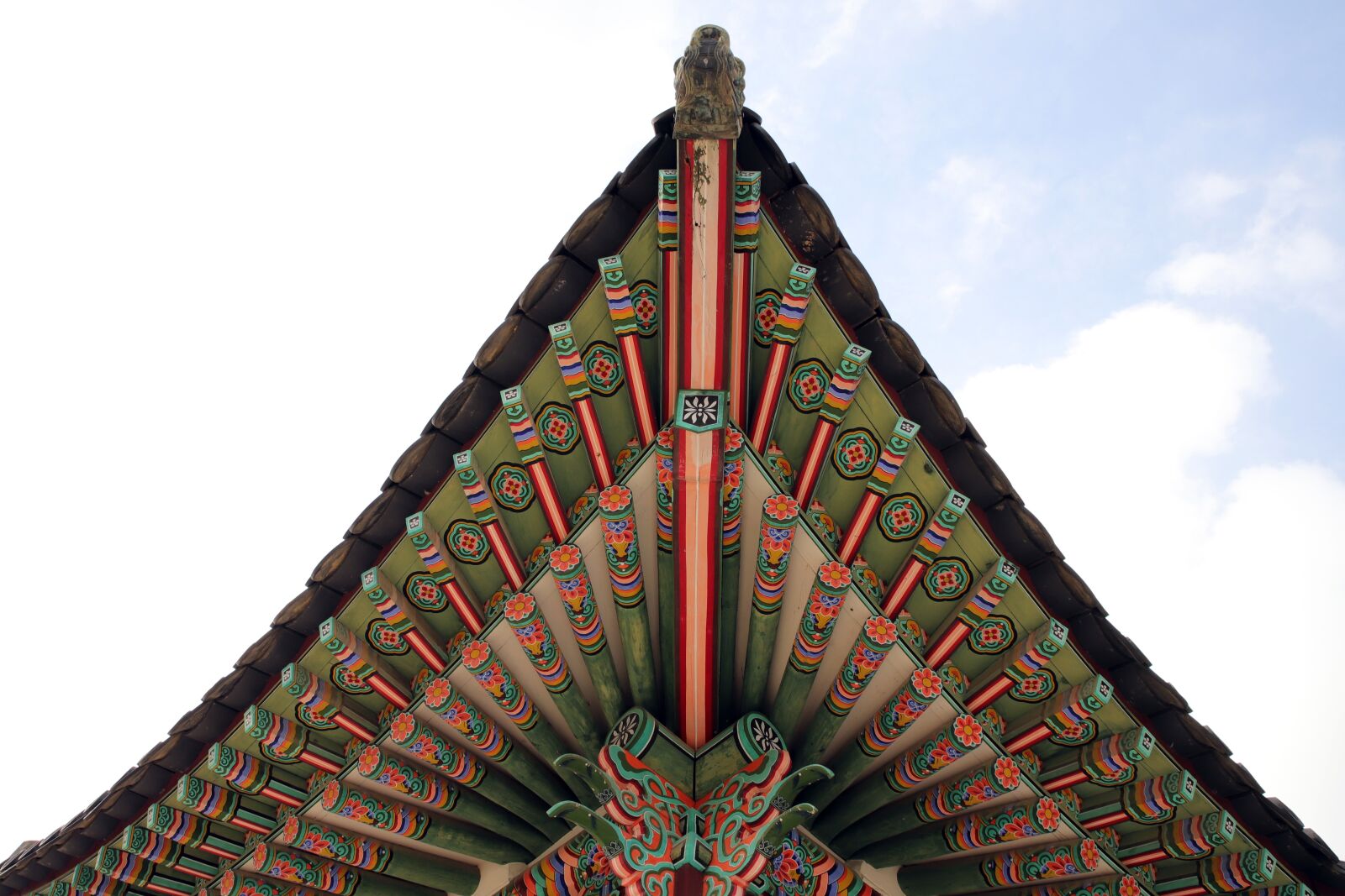 Canon EOS 6D Mark II sample photo. Changdeokgung, forbidden city, traditional photography