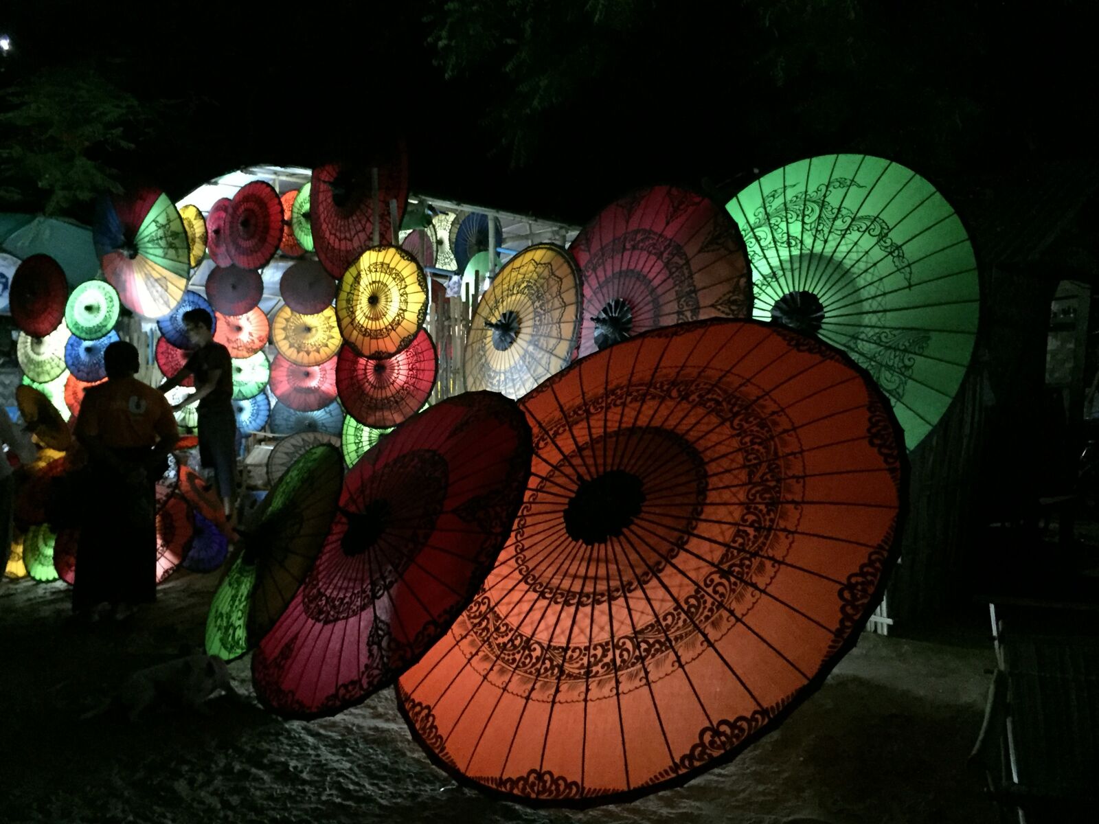 Apple iPhone 6 sample photo. Vietnam, umbrellas, travel photography