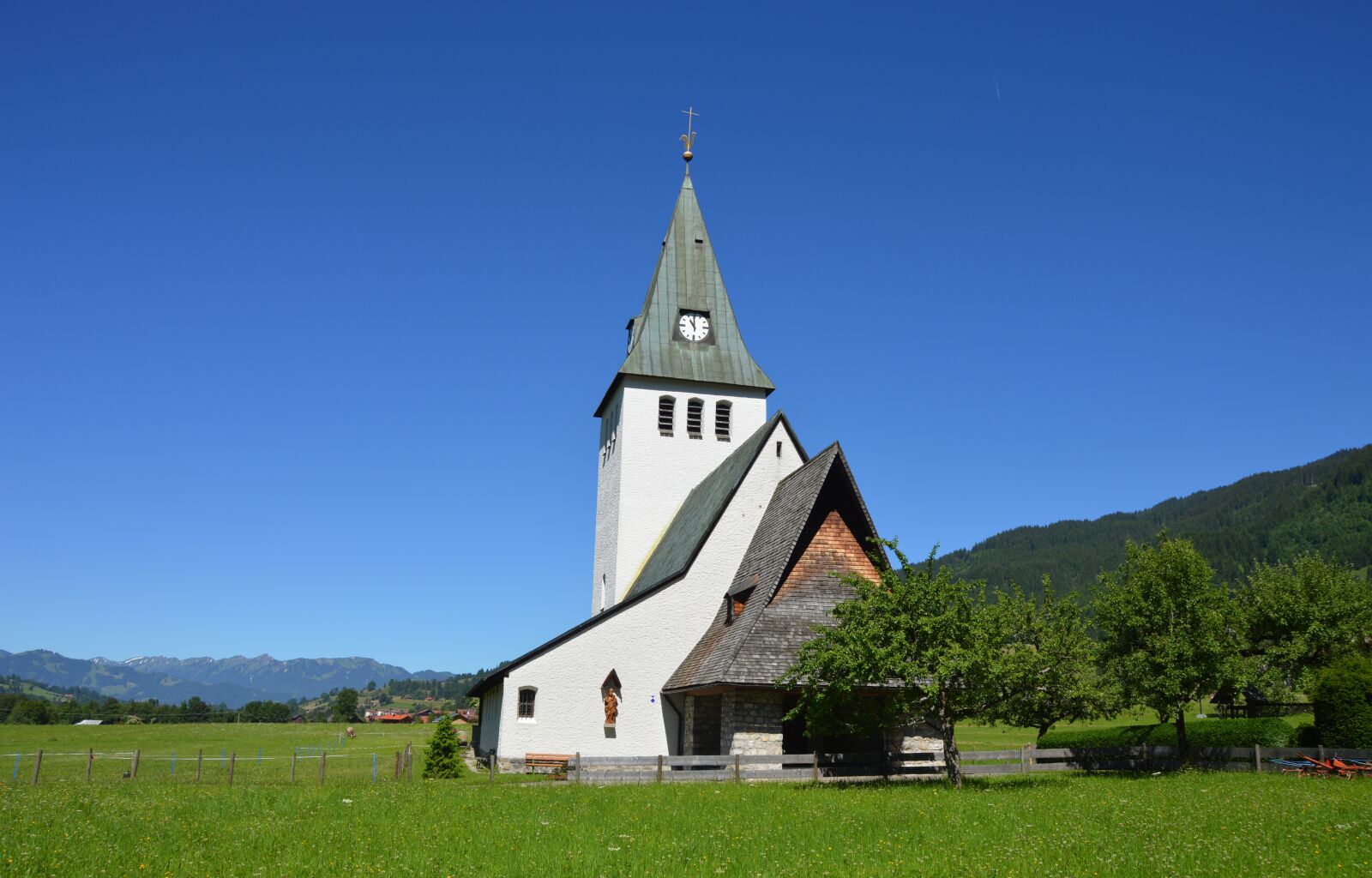 Nikon D3200 sample photo. Wedding, church, 5 to 12 photography