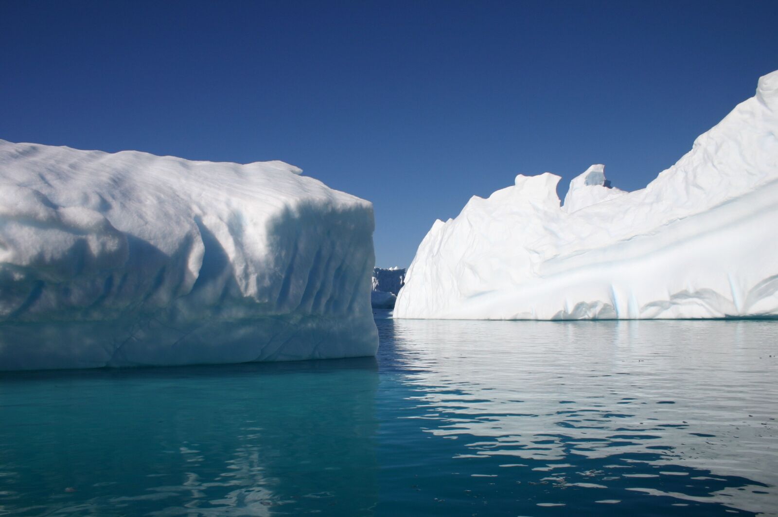 Canon EOS 300D (EOS Digital Rebel / EOS Kiss Digital) sample photo. Ice, antarctic, arctic photography