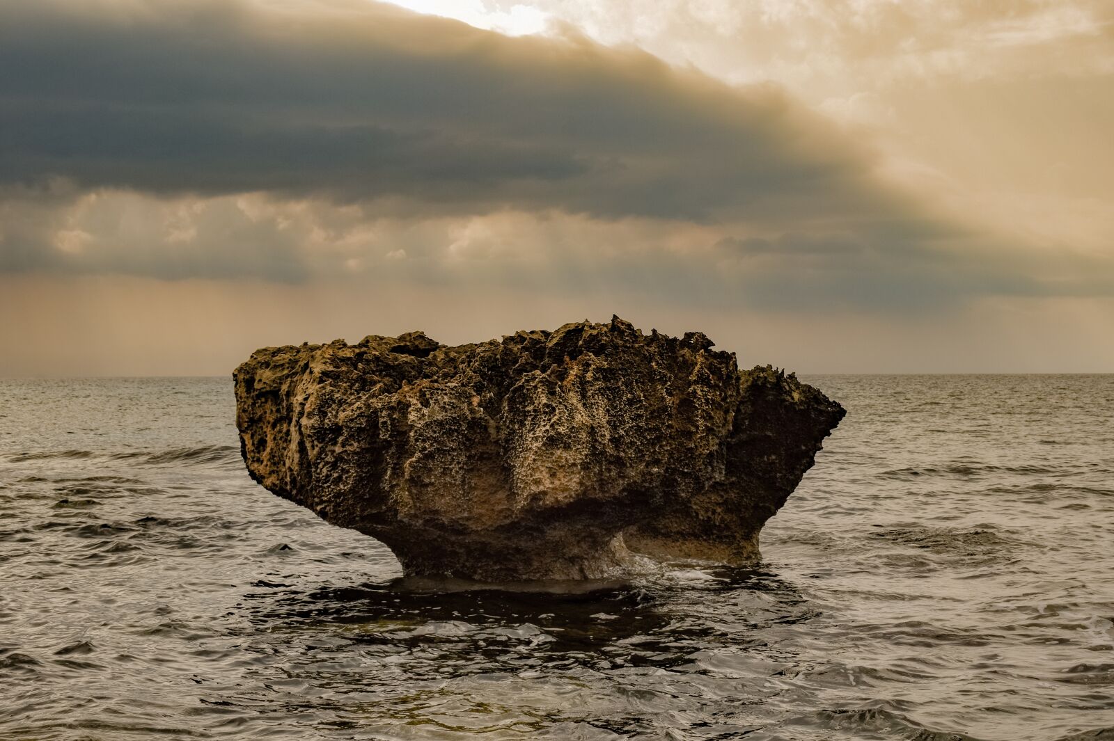 Nikon D3300 sample photo. Rock, sea, sky photography