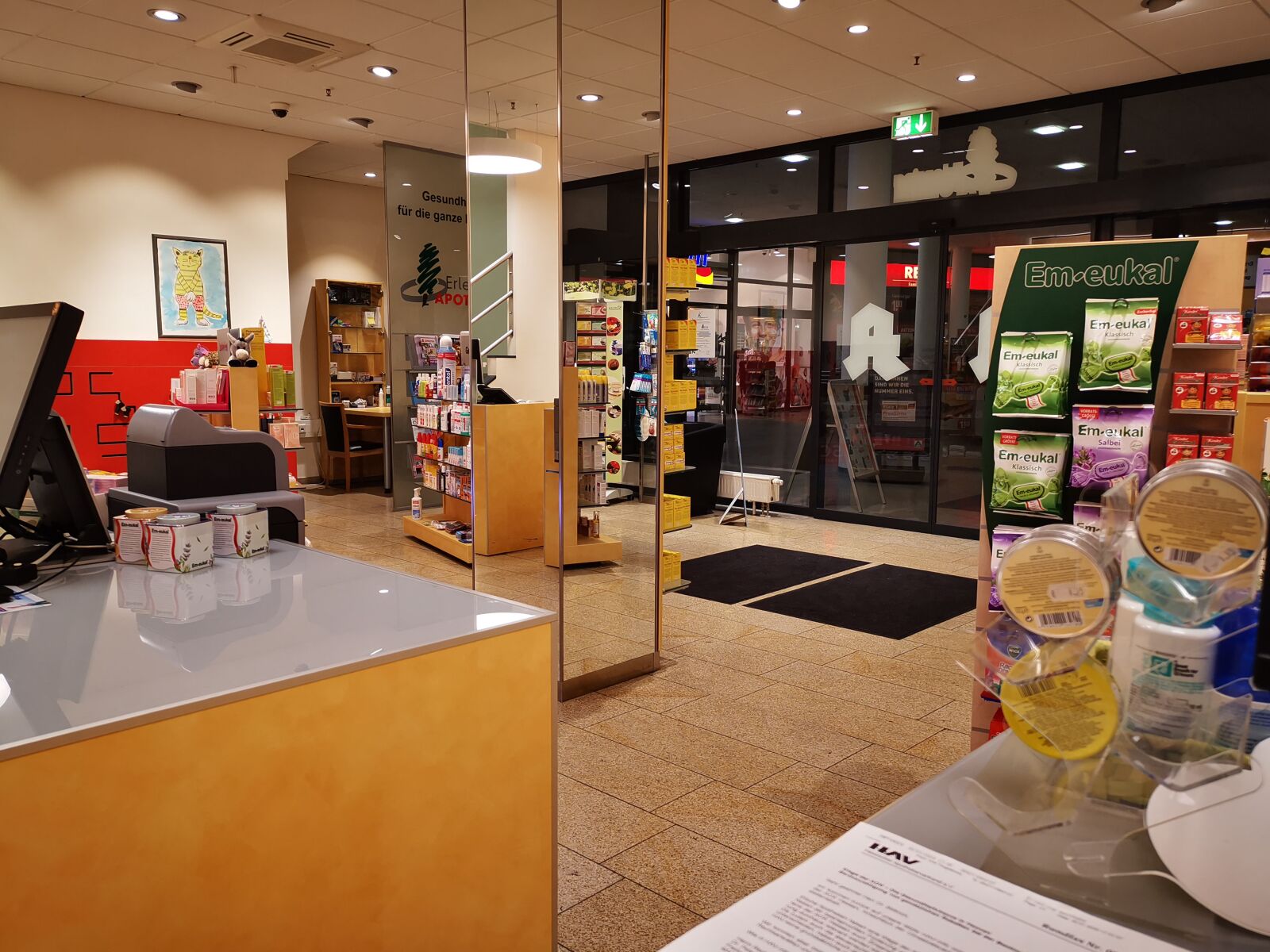 HUAWEI HMA-L29 sample photo. Pharmacy, display case, consulting photography