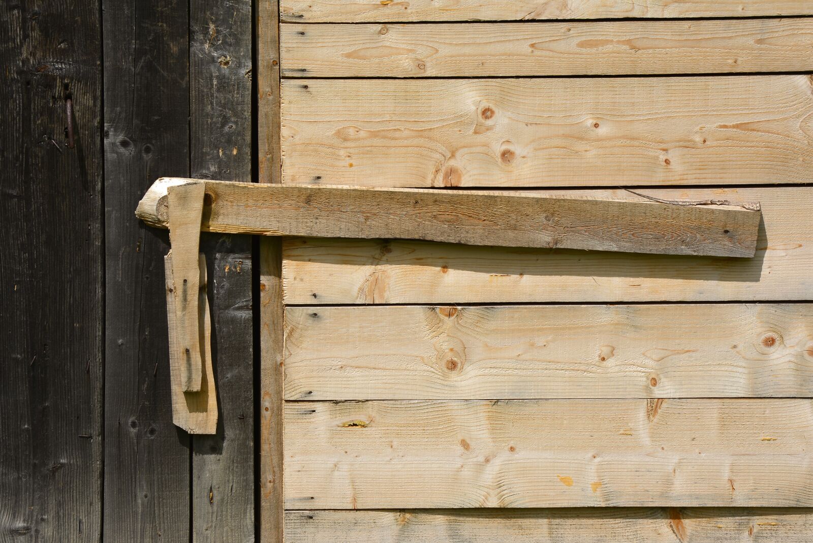 Nikon D5200 sample photo. Door, texture, wooden photography