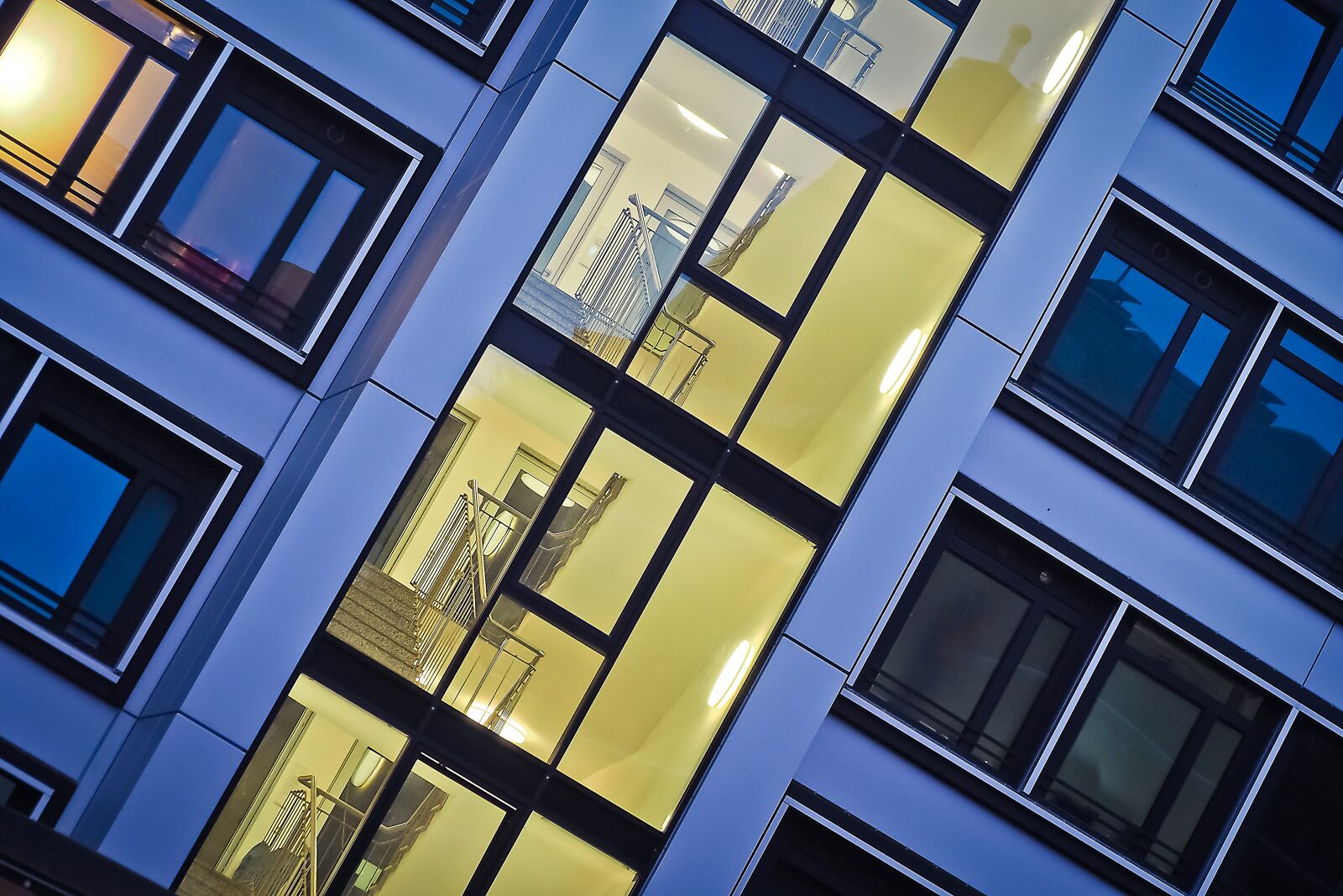 Olympus OM-D E-M10 sample photo. Architecture, window, facade photography