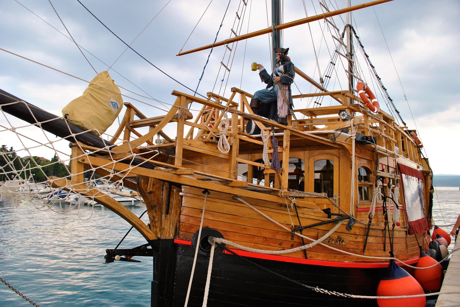 Nikon D3000 sample photo. Croatia, pasha, sightseeing boat photography