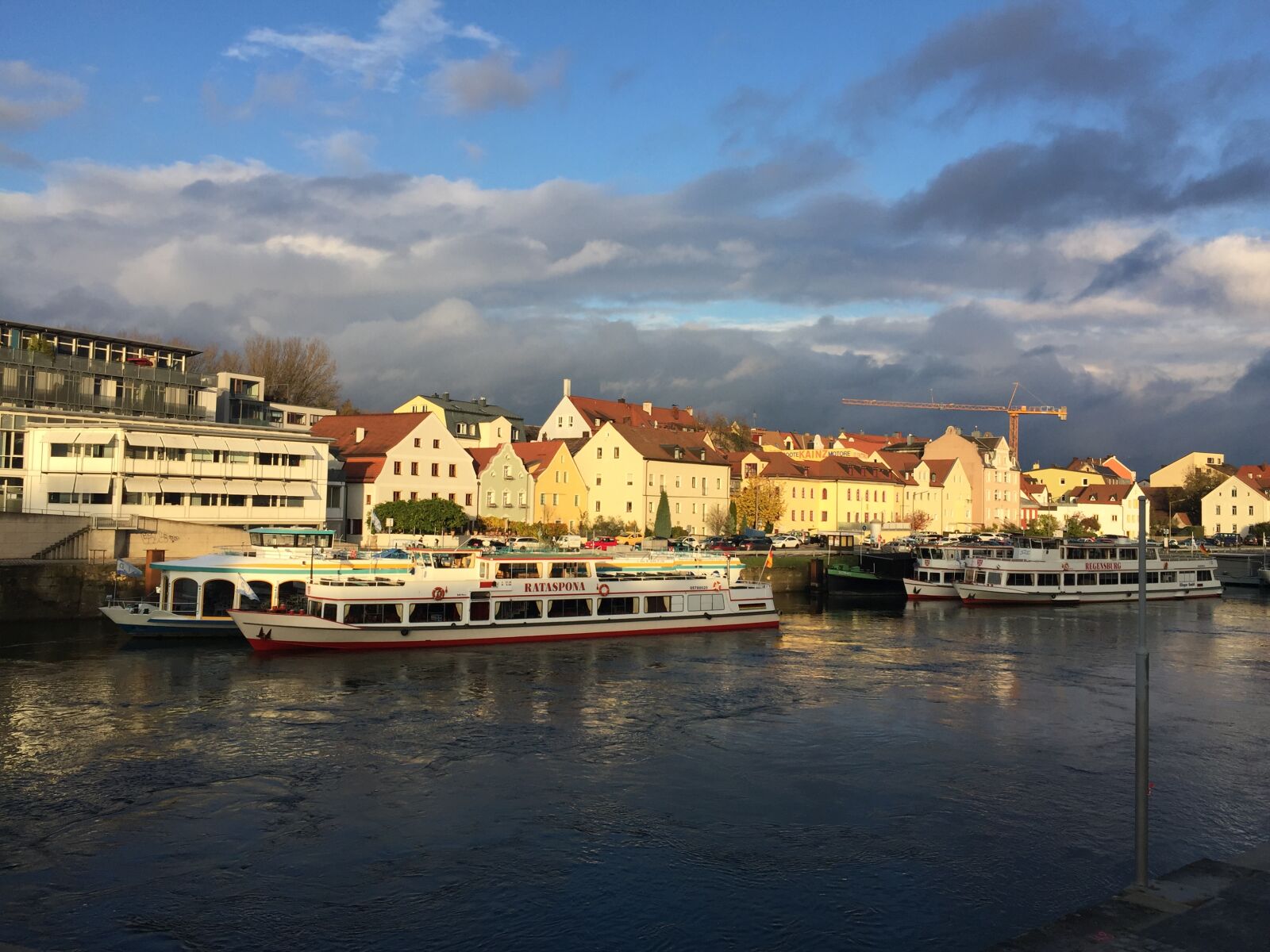 iPhone 6 Plus back camera 4.15mm f/2.2 sample photo. Danube, river, regensburg, germany photography
