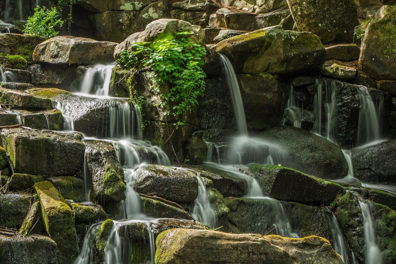 Canon EOS 60D + Canon EF 24-105mm F4L IS USM sample photo. Waterfall, river, nature photography