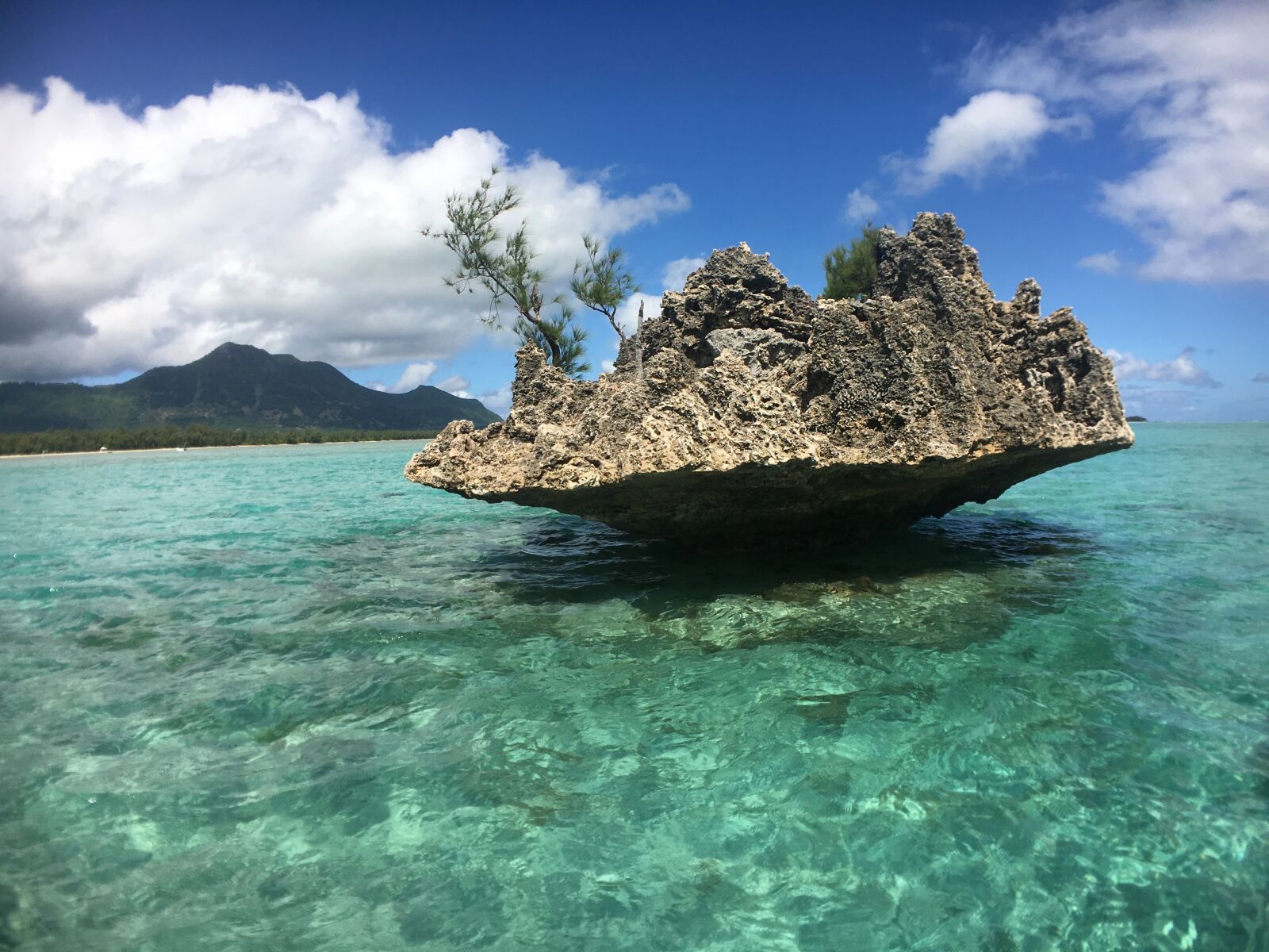 Apple iPhone 6s sample photo. Crystal, crystal, rock, indian photography