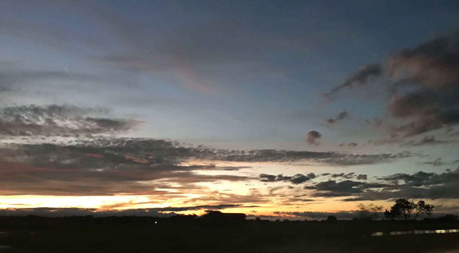 iPhone 7 Plus back dual camera 3.99mm f/1.8 sample photo. Sunset, clouds, dusk photography