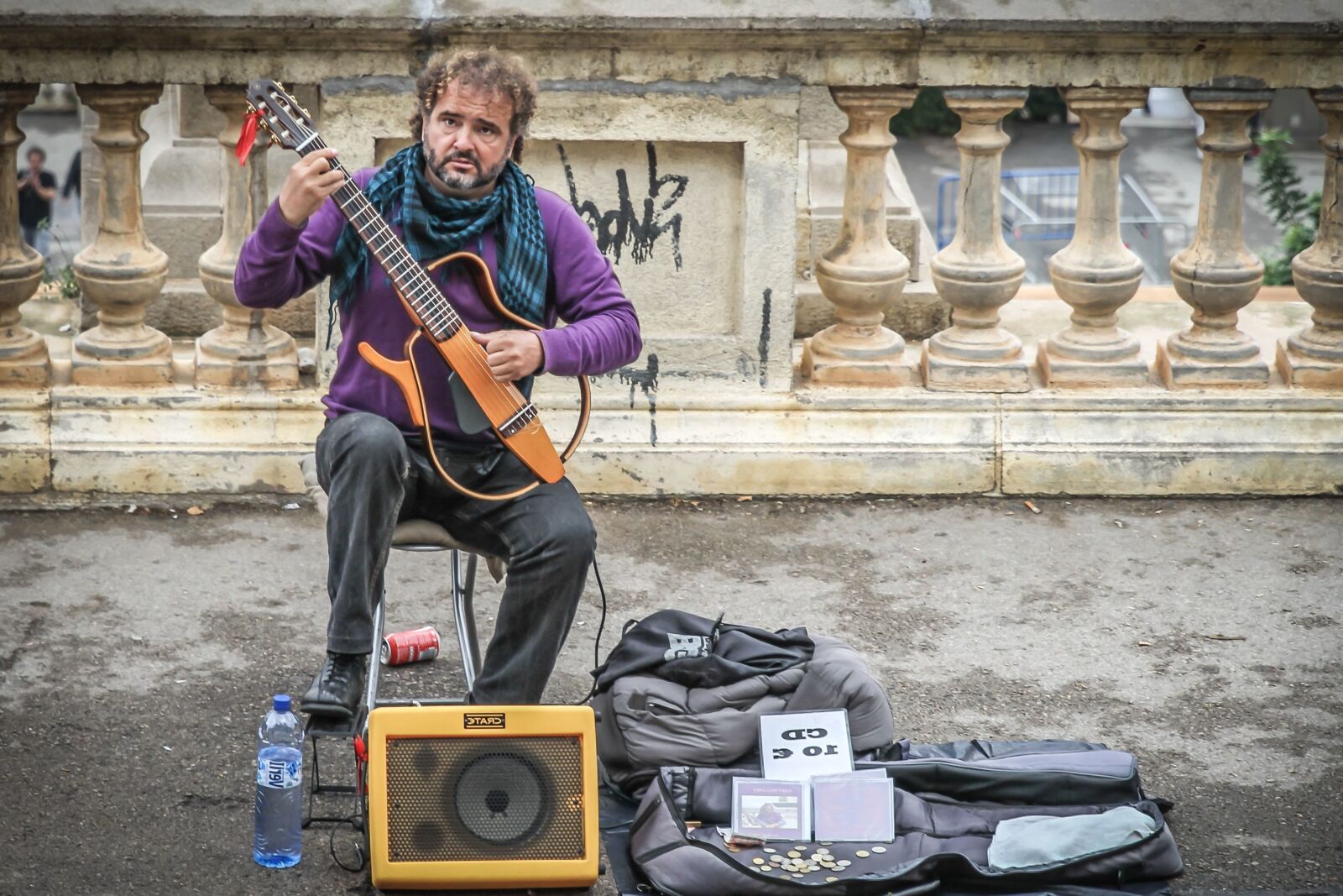 Canon EOS 7D sample photo. Guitar, electric, person, street photography
