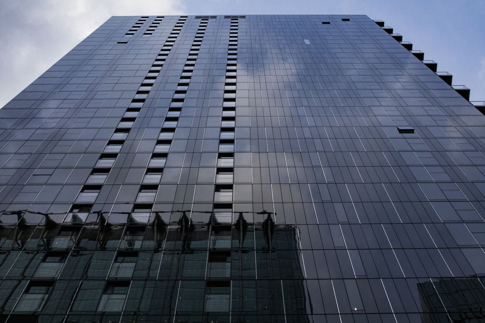 Canon EF 50mm F1.2L USM sample photo. City, offices, architecture photography