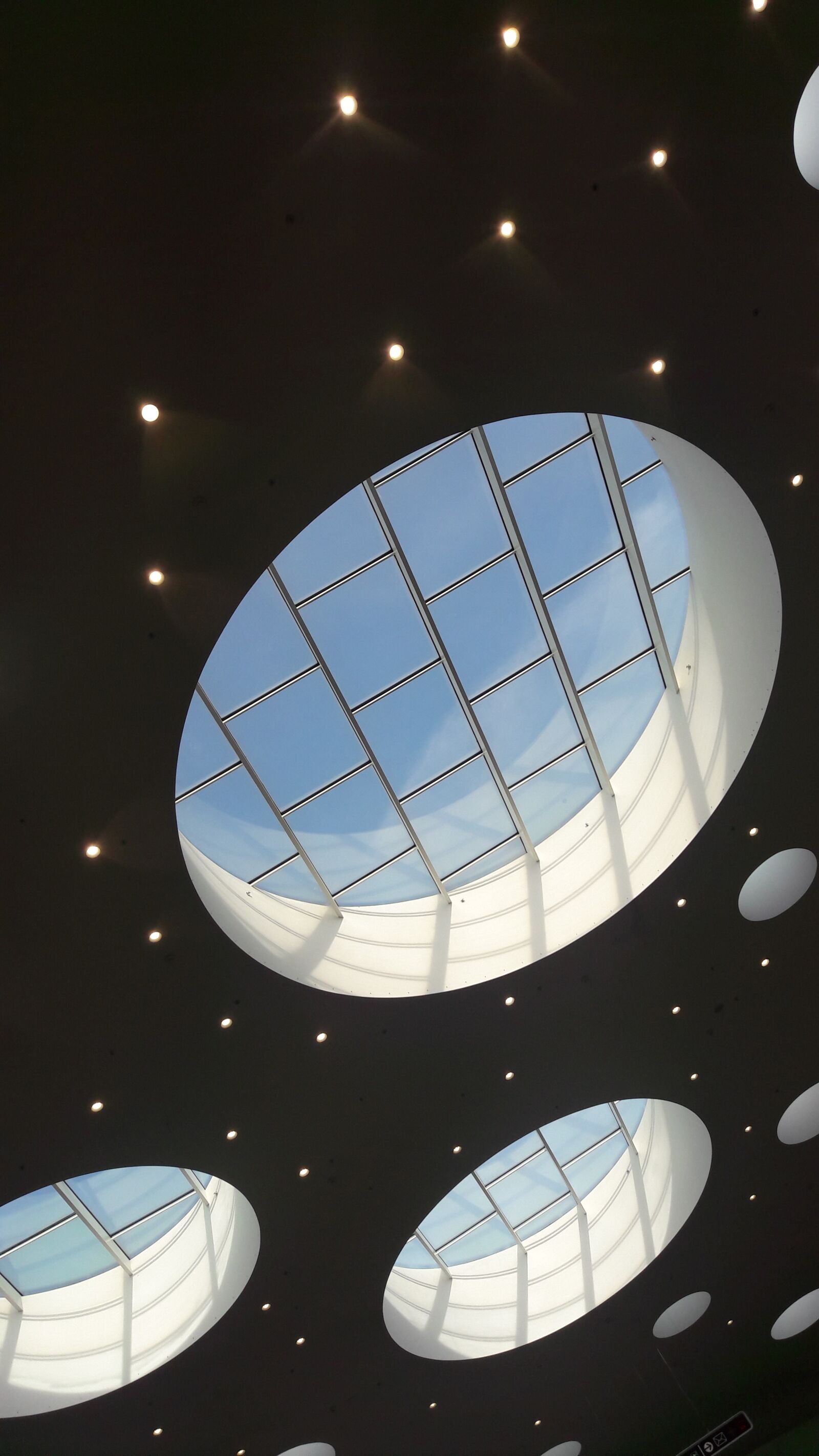 Samsung Galaxy A5(2016) sample photo. Architecture, the ceiling of photography