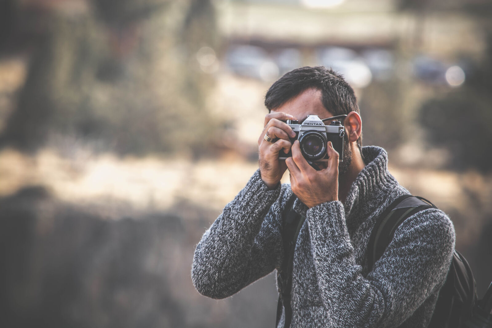 Nikon D5200 sample photo. Adult, blur, camera, cold photography