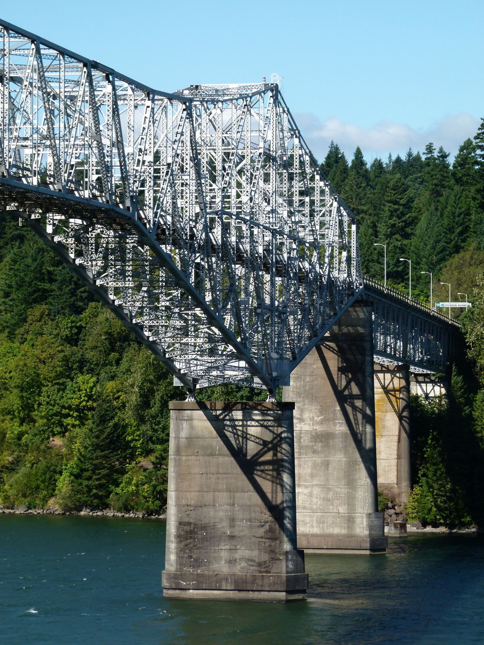 Panasonic Lumix DMC-FZ100 sample photo. Bridge of god, metal photography