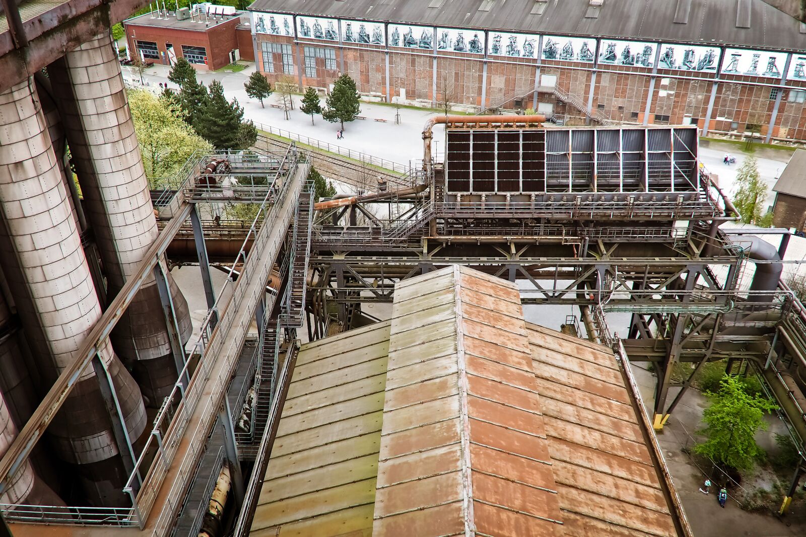Olympus OM-D E-M10 sample photo. Architecture, steel mill, factory photography