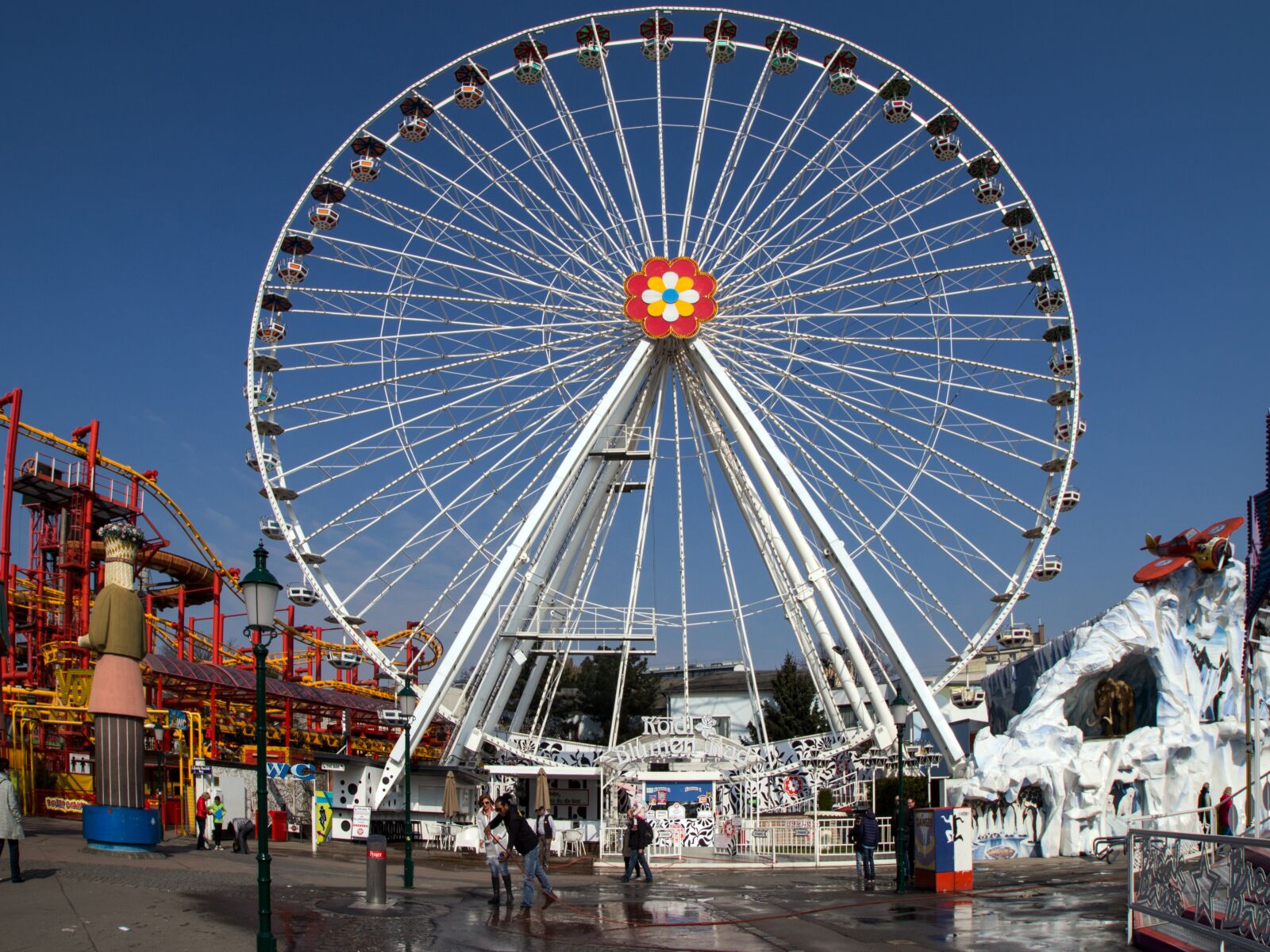 Canon EOS 600D (Rebel EOS T3i / EOS Kiss X5) sample photo. Prater, ferris wheel, vienna photography