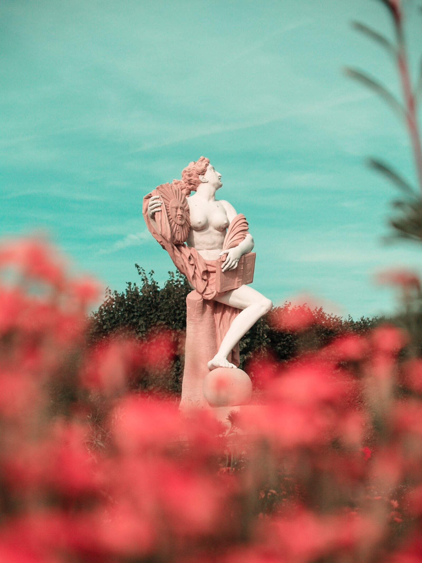 Olympus E-500 (EVOLT E-500) sample photo. Hannover, statue, antique photography