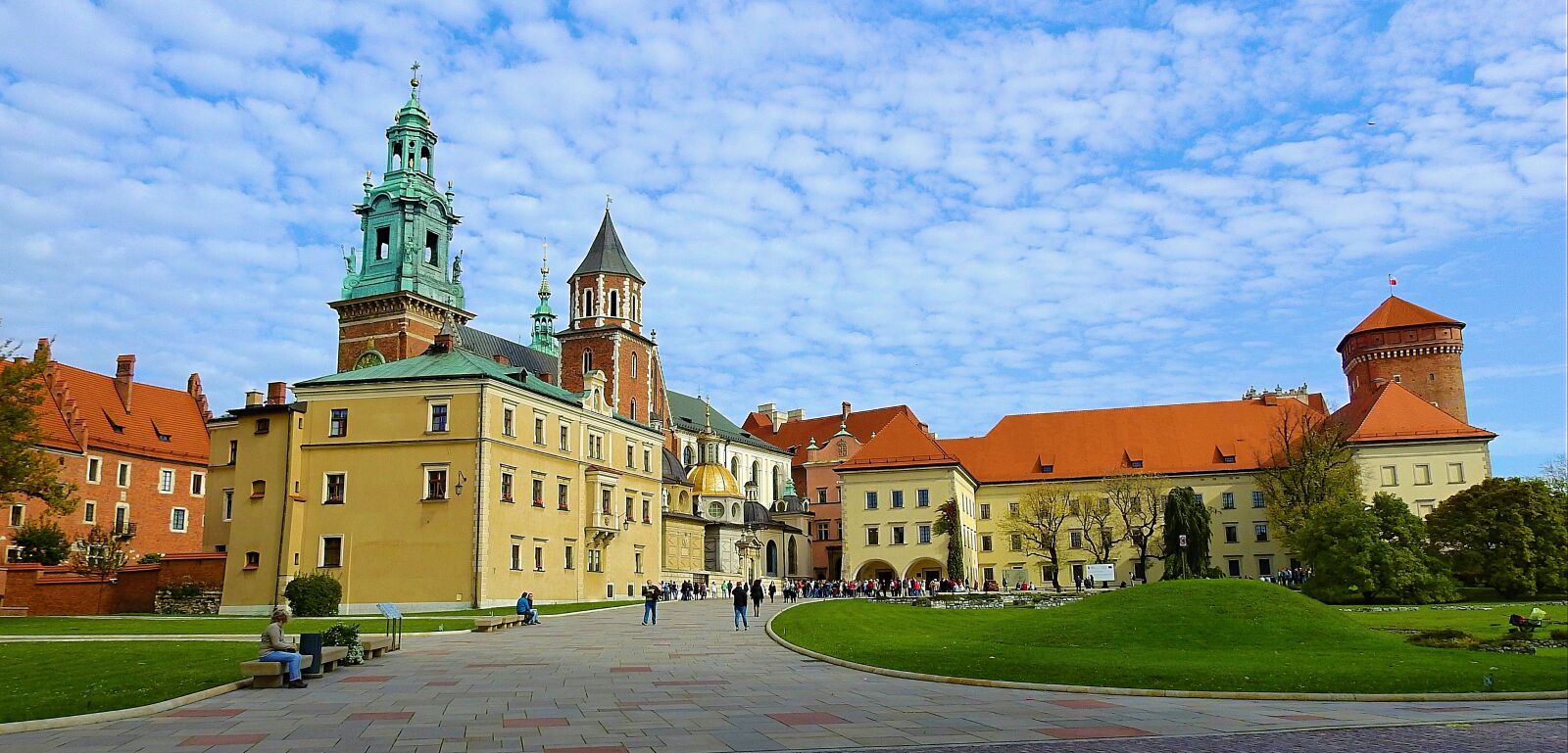Nikon Coolpix P900 sample photo. Architecture, sky, kraków photography