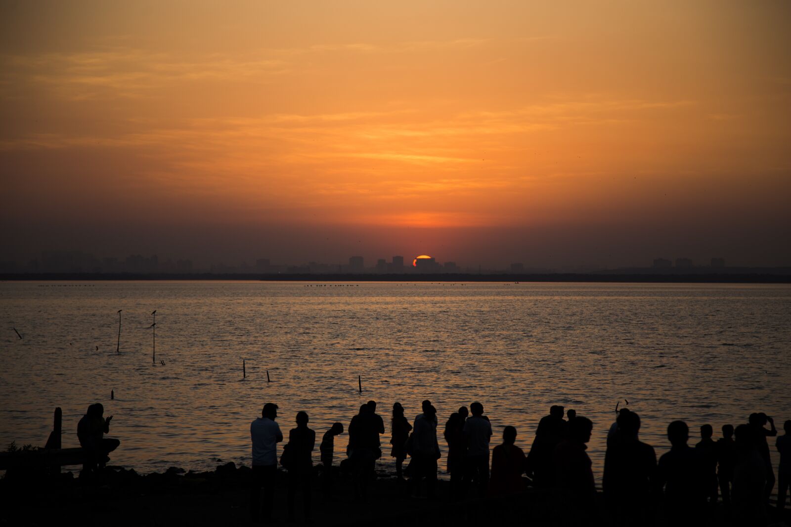 Canon EF 24-105mm F4L IS USM sample photo. Sunset, people, silhouettes photography