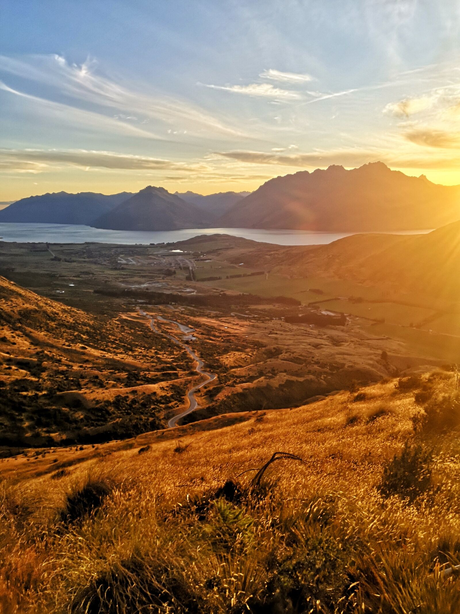 HUAWEI CLT-L09 sample photo. Queenstown, sunset, lake photography