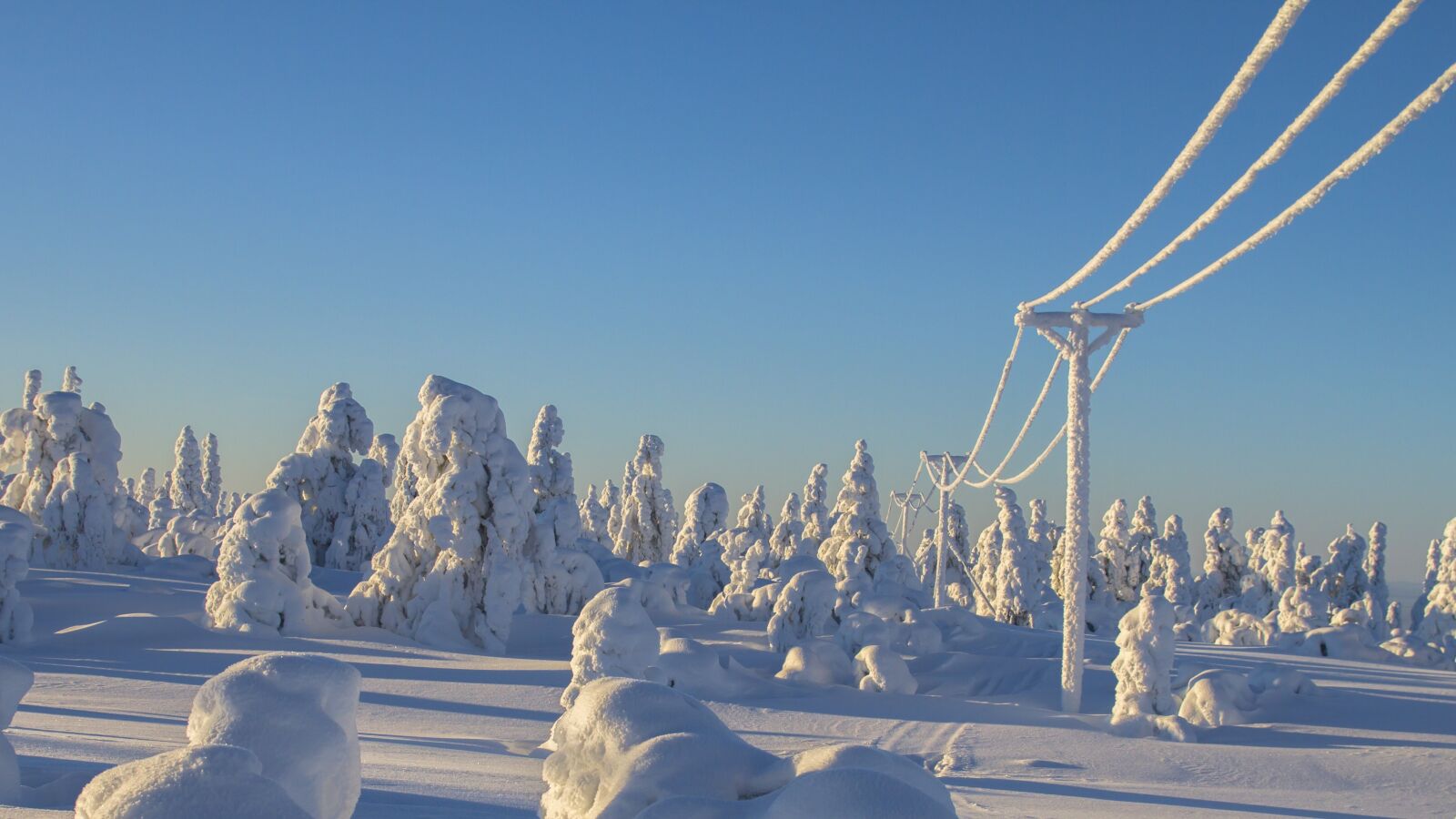 Canon EOS 7D sample photo. Lapland, winter, snow photography