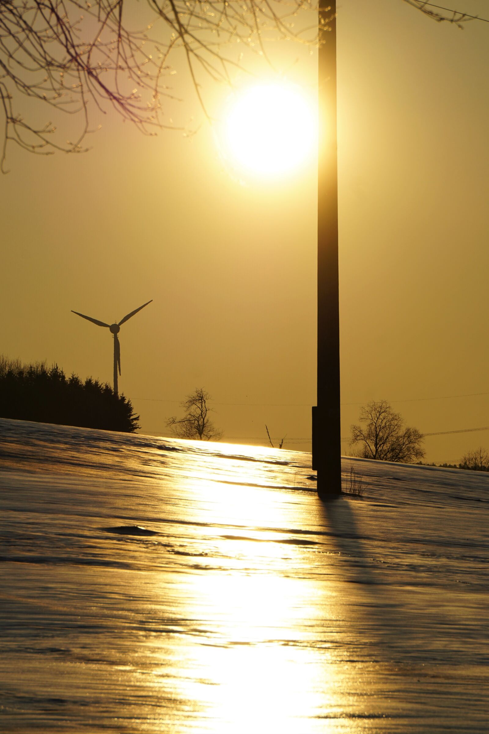 Sony E 55-210mm F4.5-6.3 OSS sample photo. Sunset, winter, snow photography