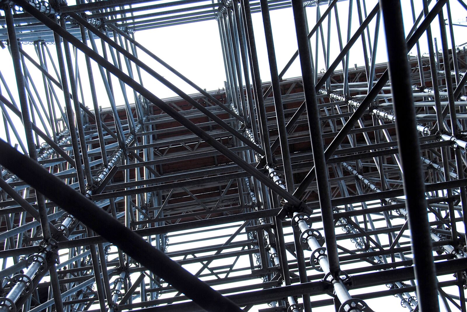Nikon D3000 sample photo. Scaffolding, scaffold, construction photography