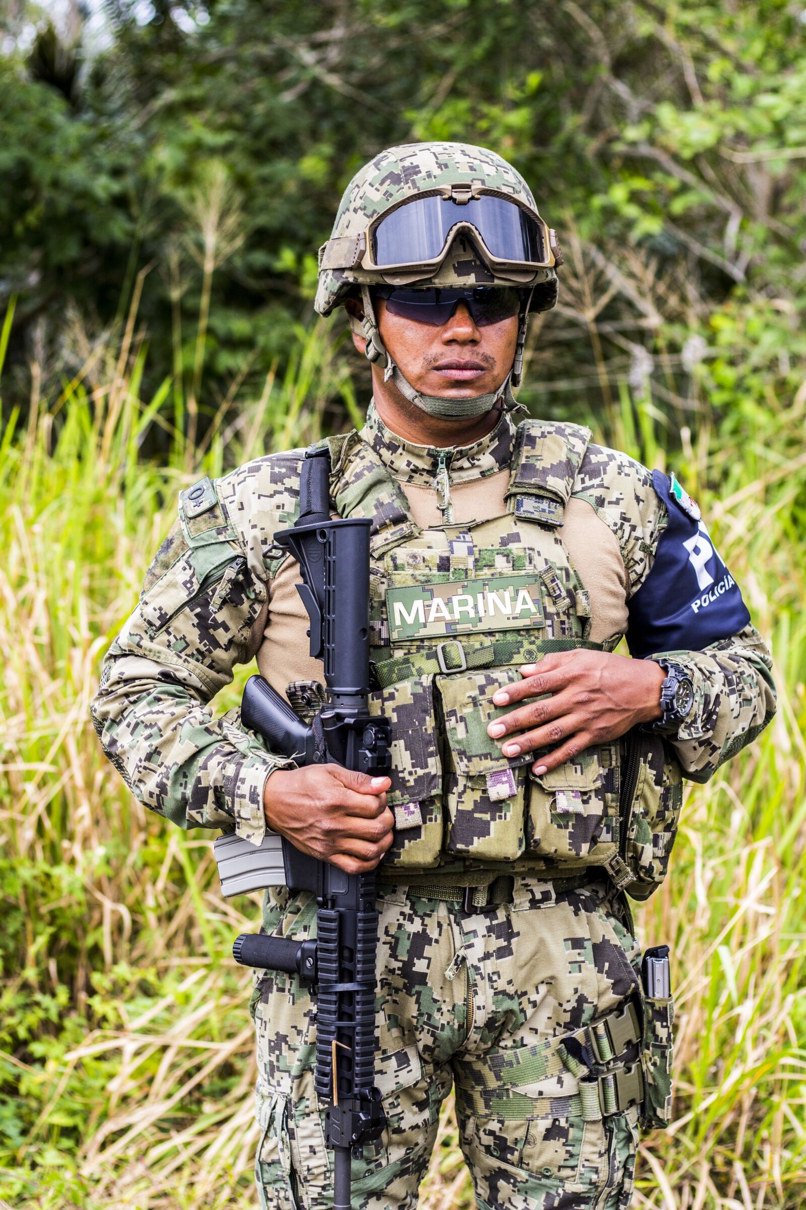 Canon EOS 700D (EOS Rebel T5i / EOS Kiss X7i) sample photo. Soldier, army, armor photography
