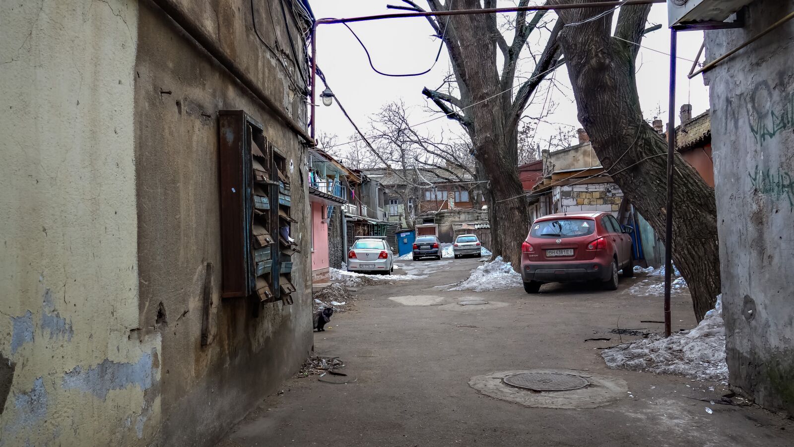 Sony Cyber-shot DSC-RX100 sample photo. Odessa, yard, machinery photography