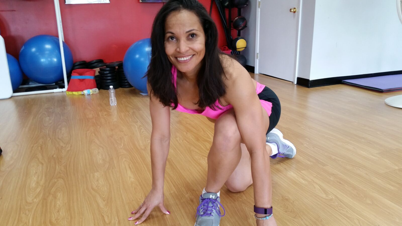 Samsung Galaxy S5 sample photo. Woman, fitness, strength photography