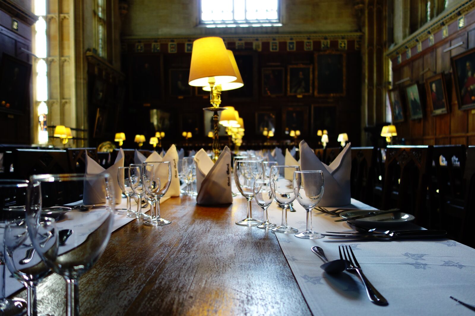 Sony Cyber-shot DSC-RX100 sample photo. Tables, dining table, restaurant photography
