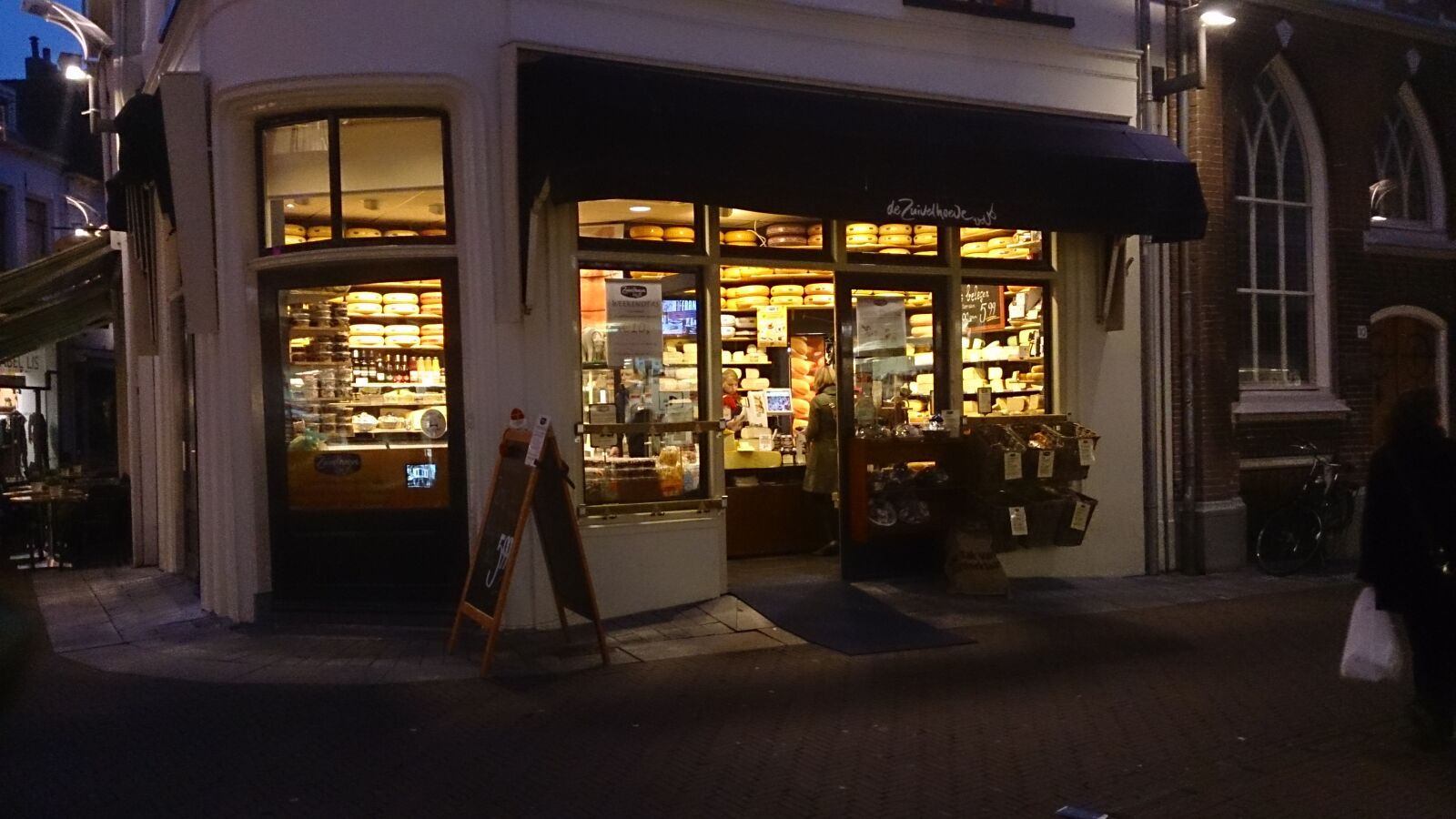 Sony Xperia Z sample photo. Cheese, dutch, evening, lighting photography
