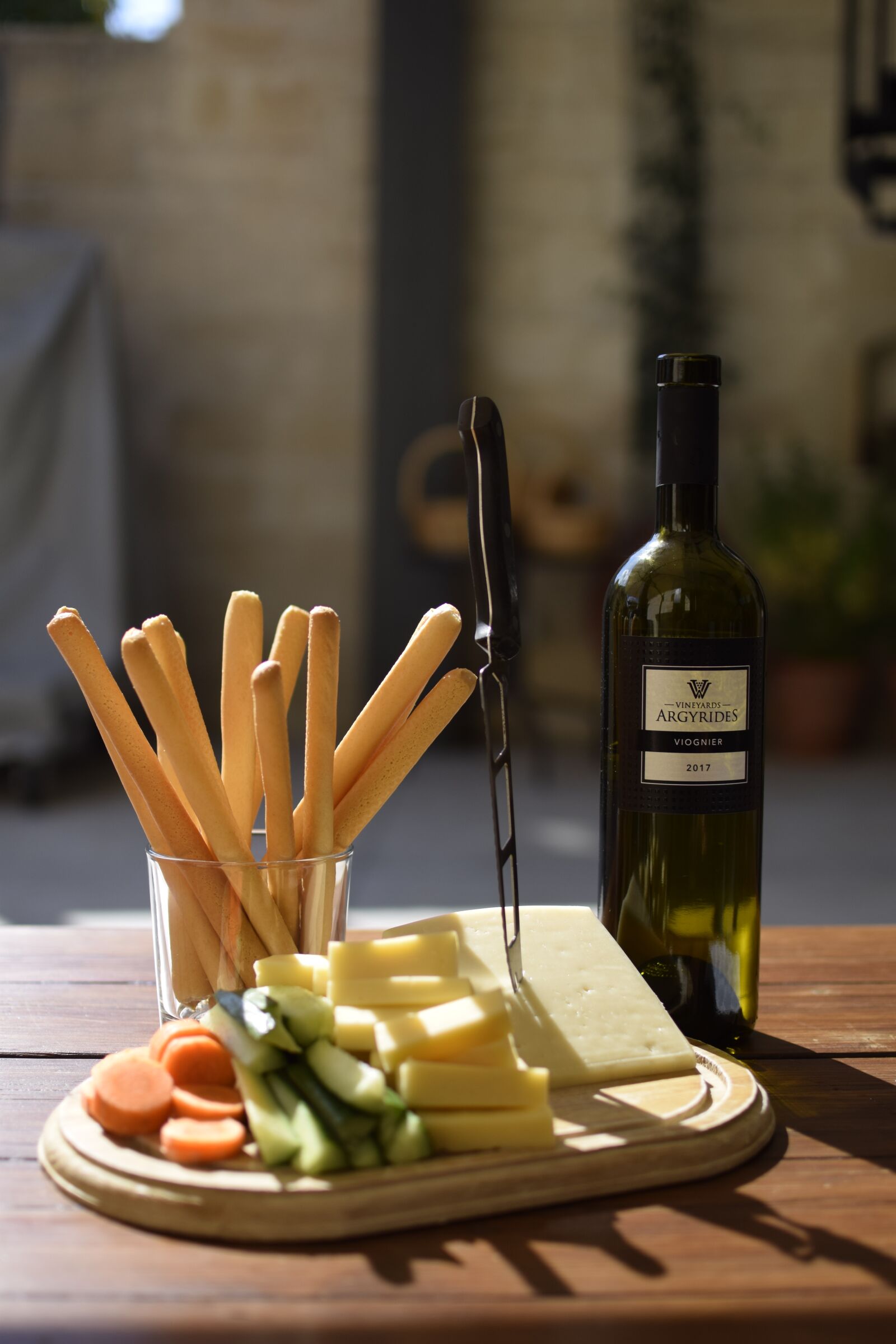 Nikon D5300 sample photo. Wein, flasche, käse photography