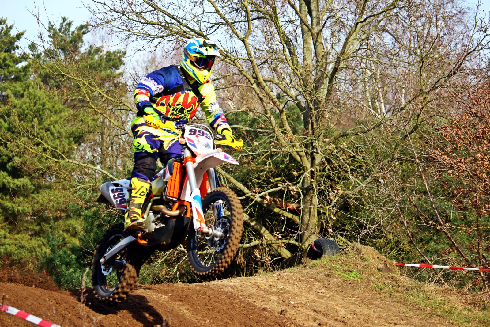 Canon EOS 100D (EOS Rebel SL1 / EOS Kiss X7) sample photo. Motocross, enduro, motorcycle photography
