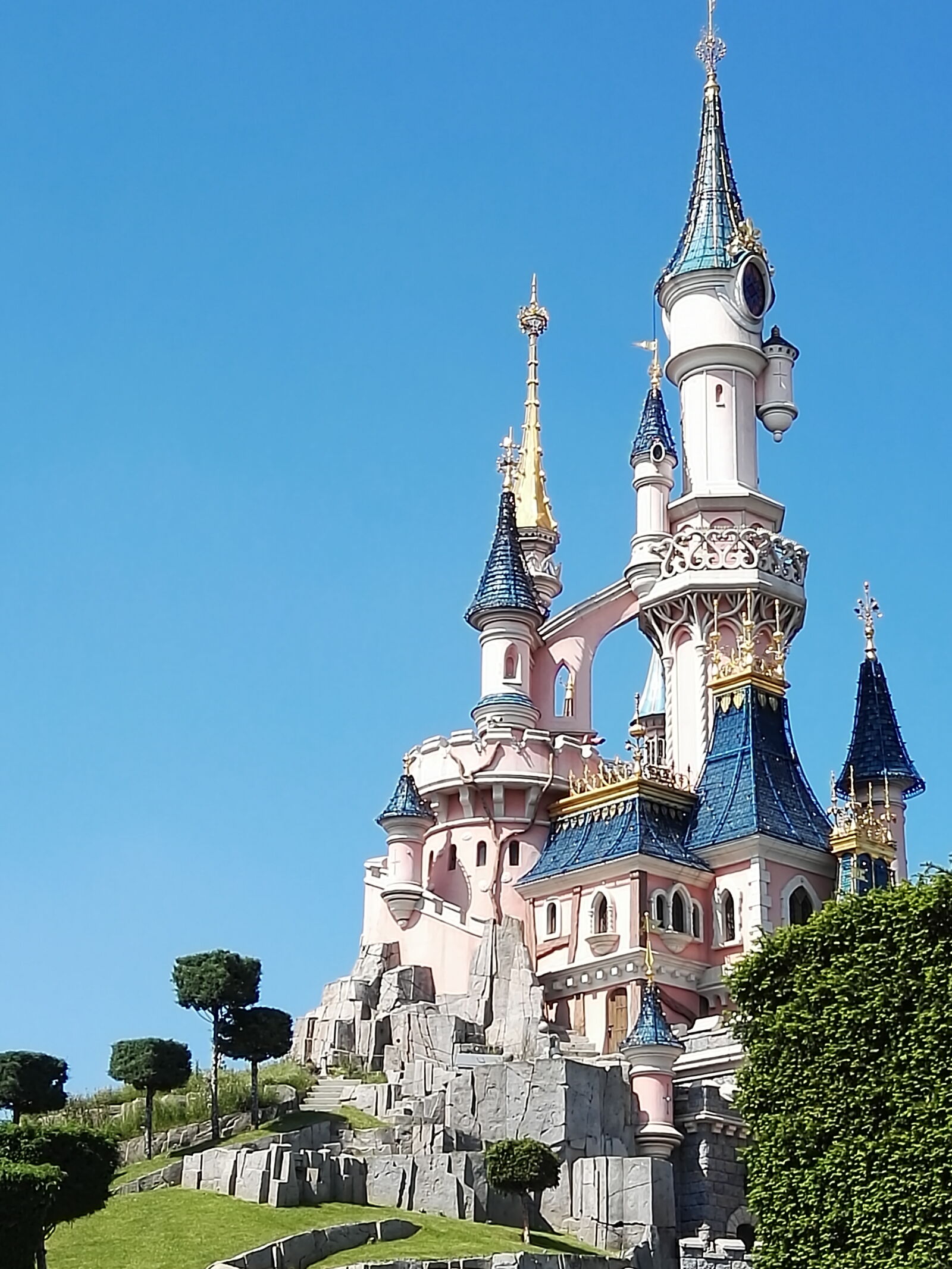 HUAWEI GRA-L09 sample photo. Castle, cinderella, disney photography