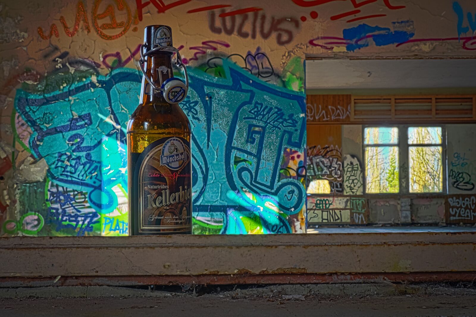 Olympus OM-D E-M10 sample photo. Lost places, abandoned, decay photography