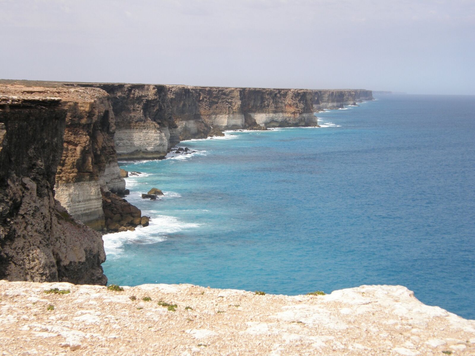 Olympus SP550UZ sample photo. Coastline, beach, cliffs photography
