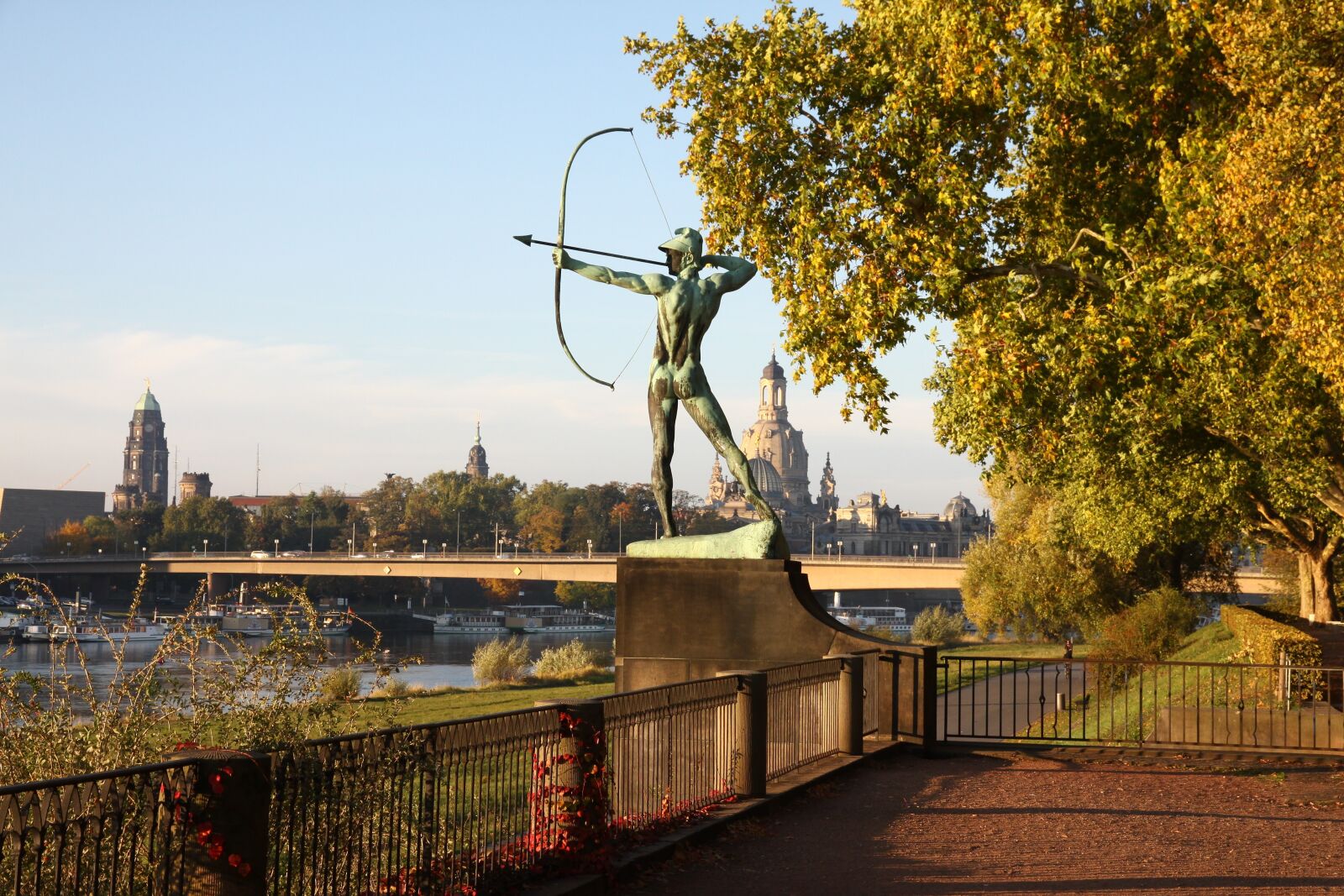 Canon EOS 50D sample photo. Dresden, nature, travel photography