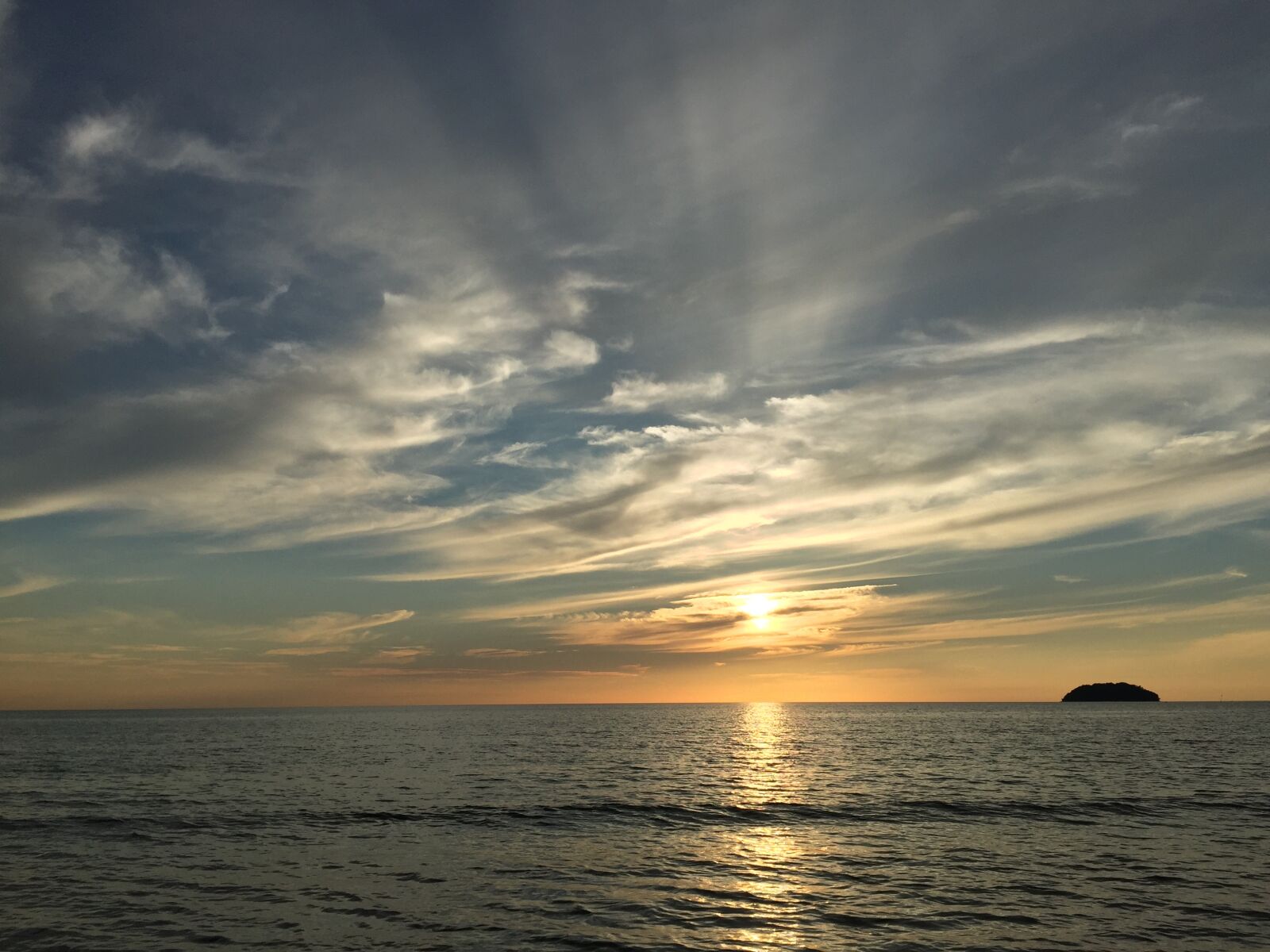 Apple iPhone 6 sample photo. Sunset, beach, the scenery photography