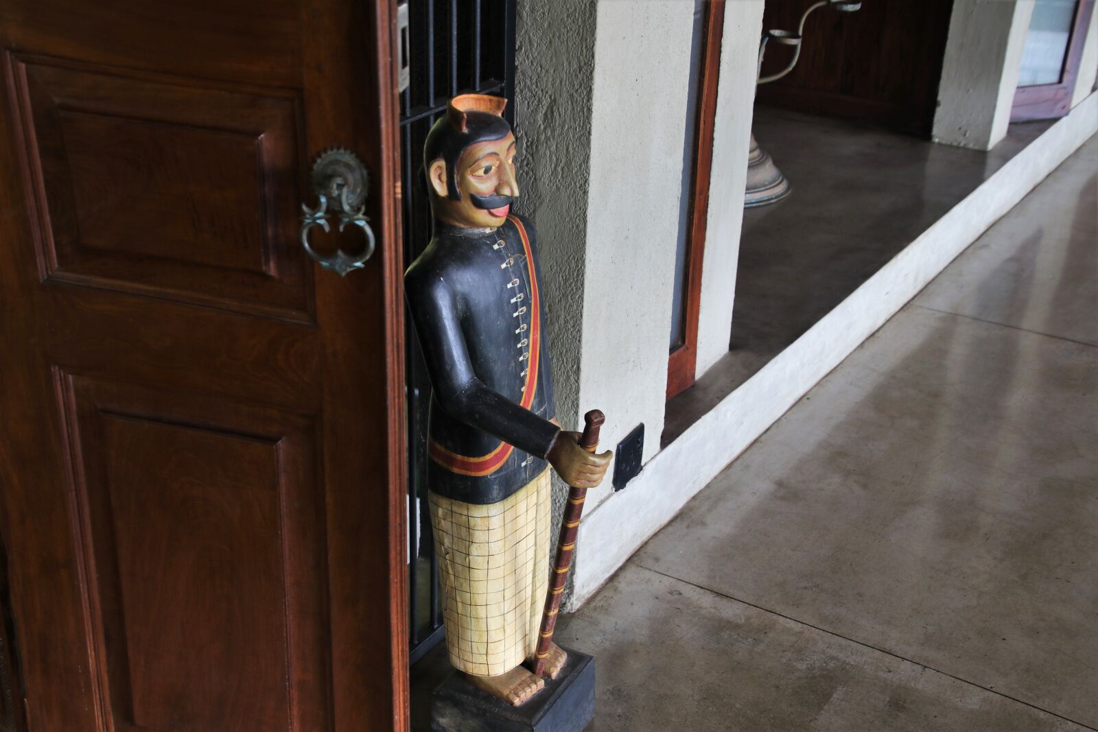 Canon EOS 80D sample photo. The figurine, wooden, one photography