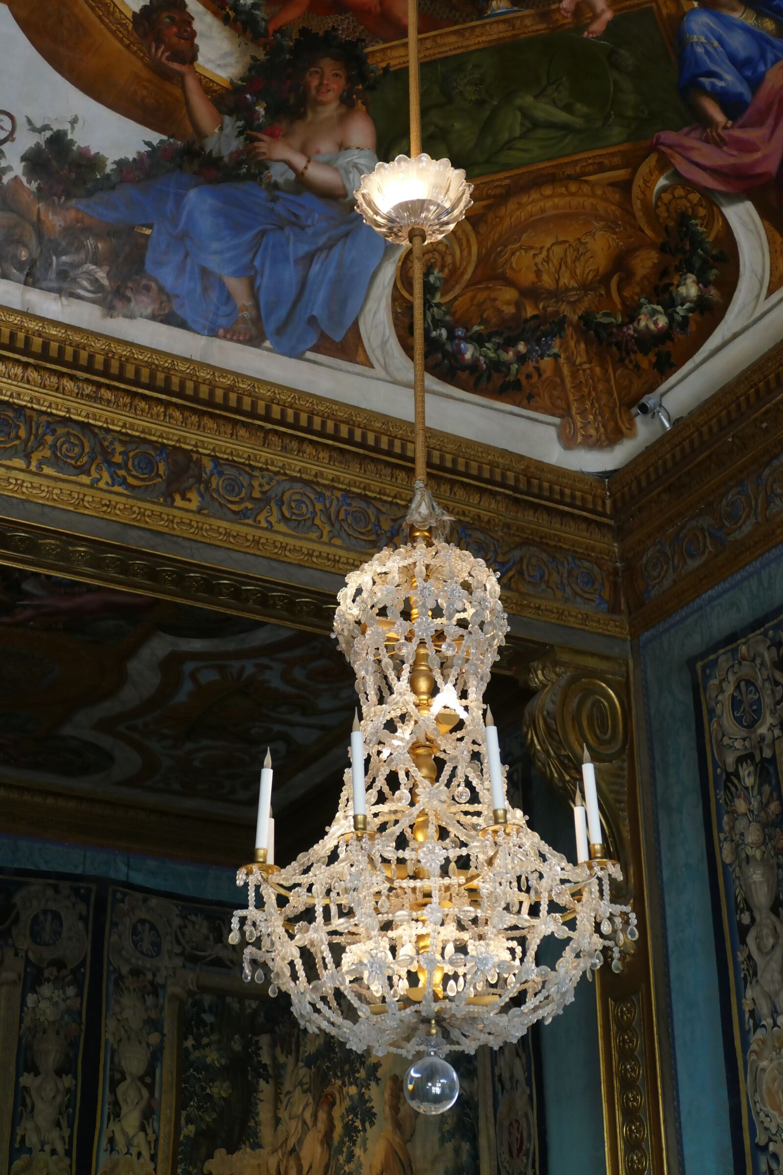 Panasonic Lumix DMC-FZ1000 sample photo. Chandelier, lamp, glass photography