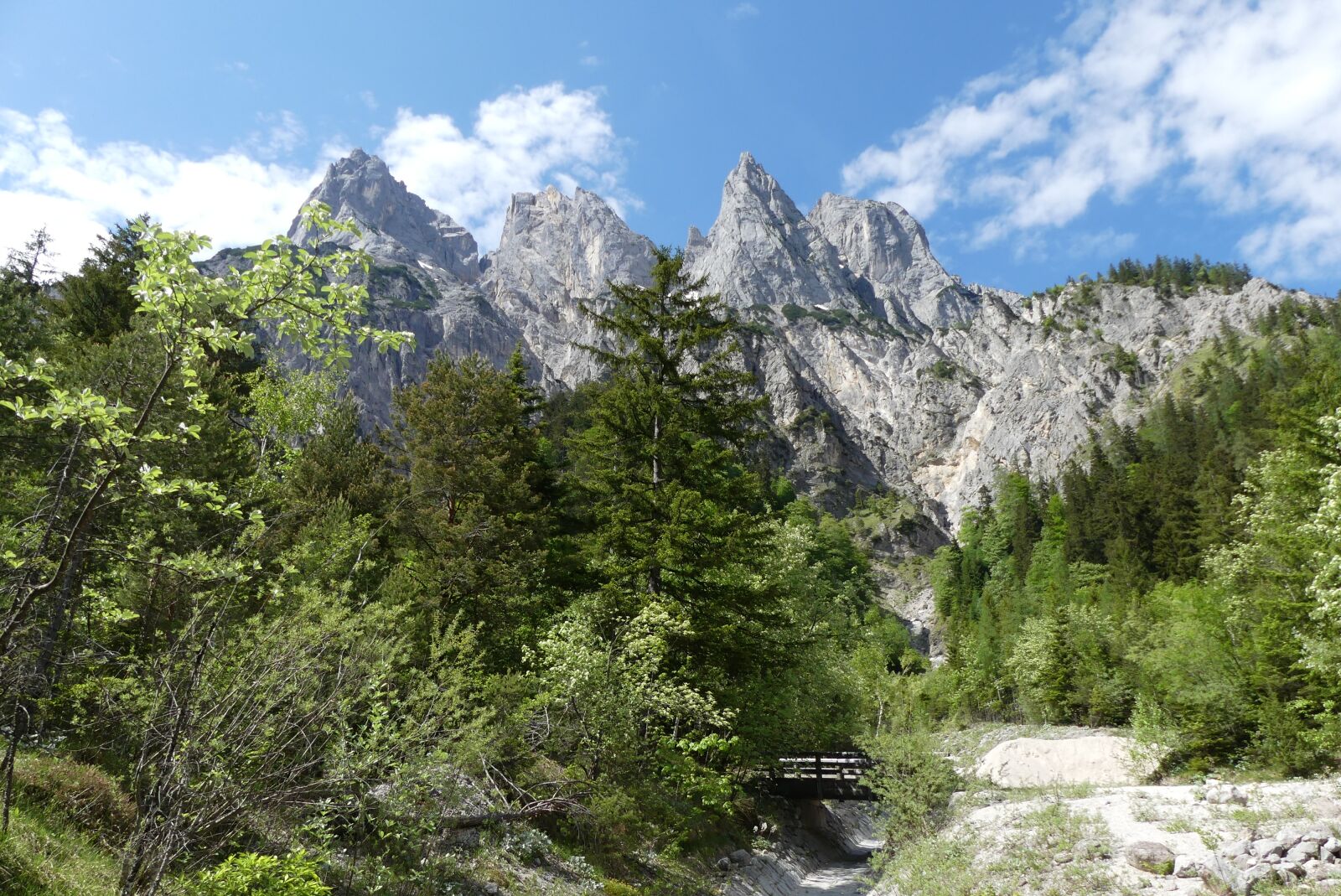 Panasonic Lumix DMC-FZ300 sample photo. Alpine, berchtesgaden, national park photography