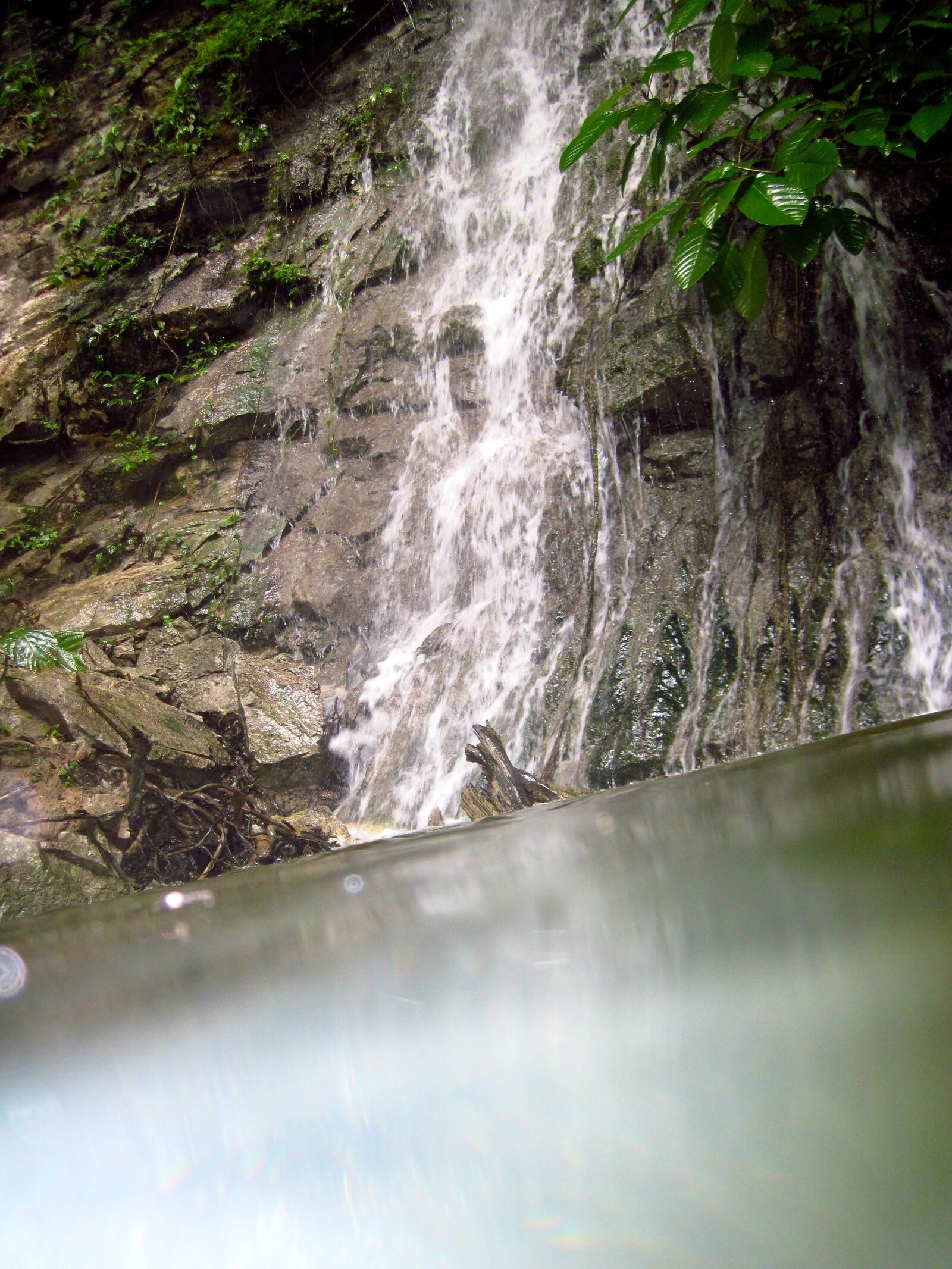 Canon PowerShot D10 sample photo. Jungle, rocks, water, waterfall photography