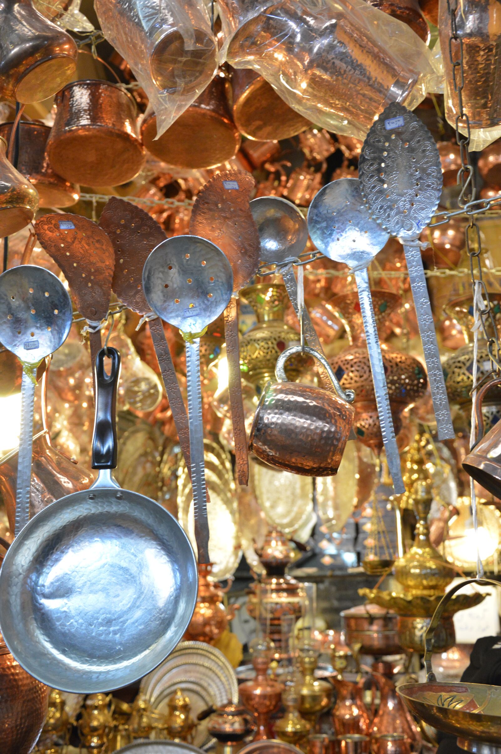 Nikon D3200 sample photo. Bazaar, vessels, copper photography