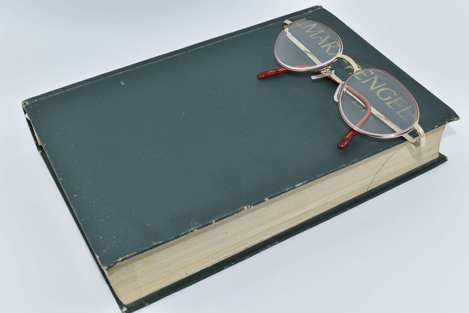 Nikon D5500 sample photo. England, literature, knowledge, education photography