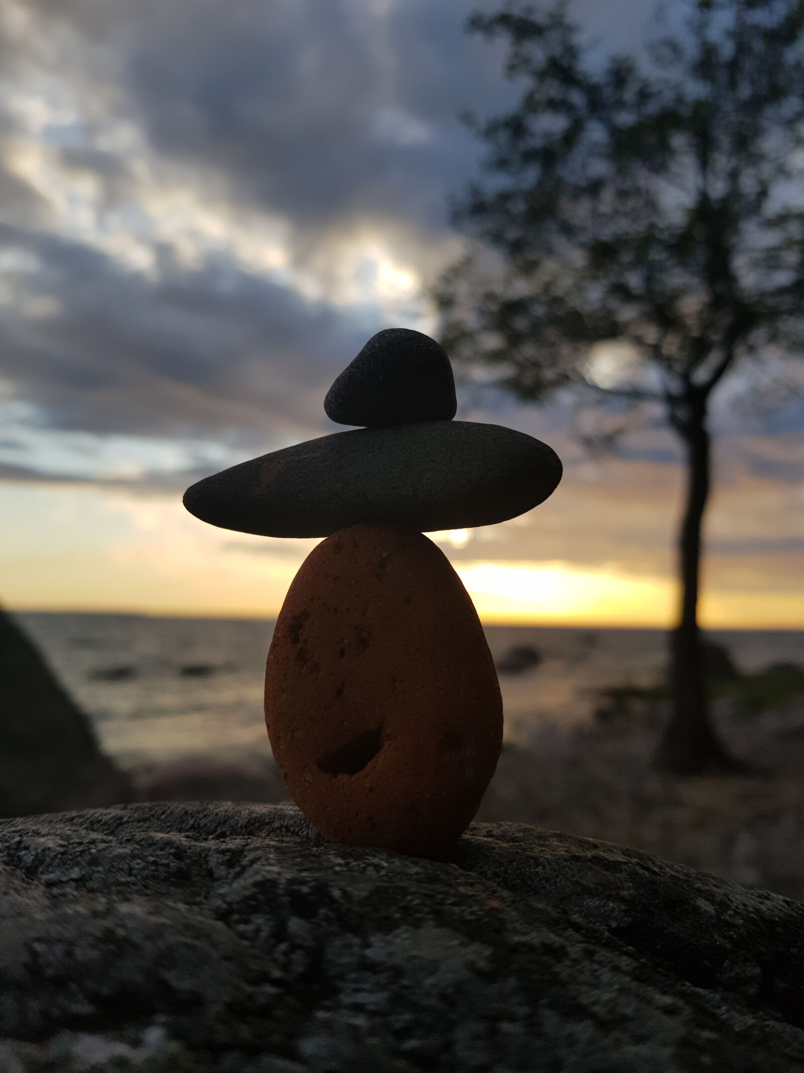 Samsung Galaxy S8 sample photo. Balance, sunset, mood photography