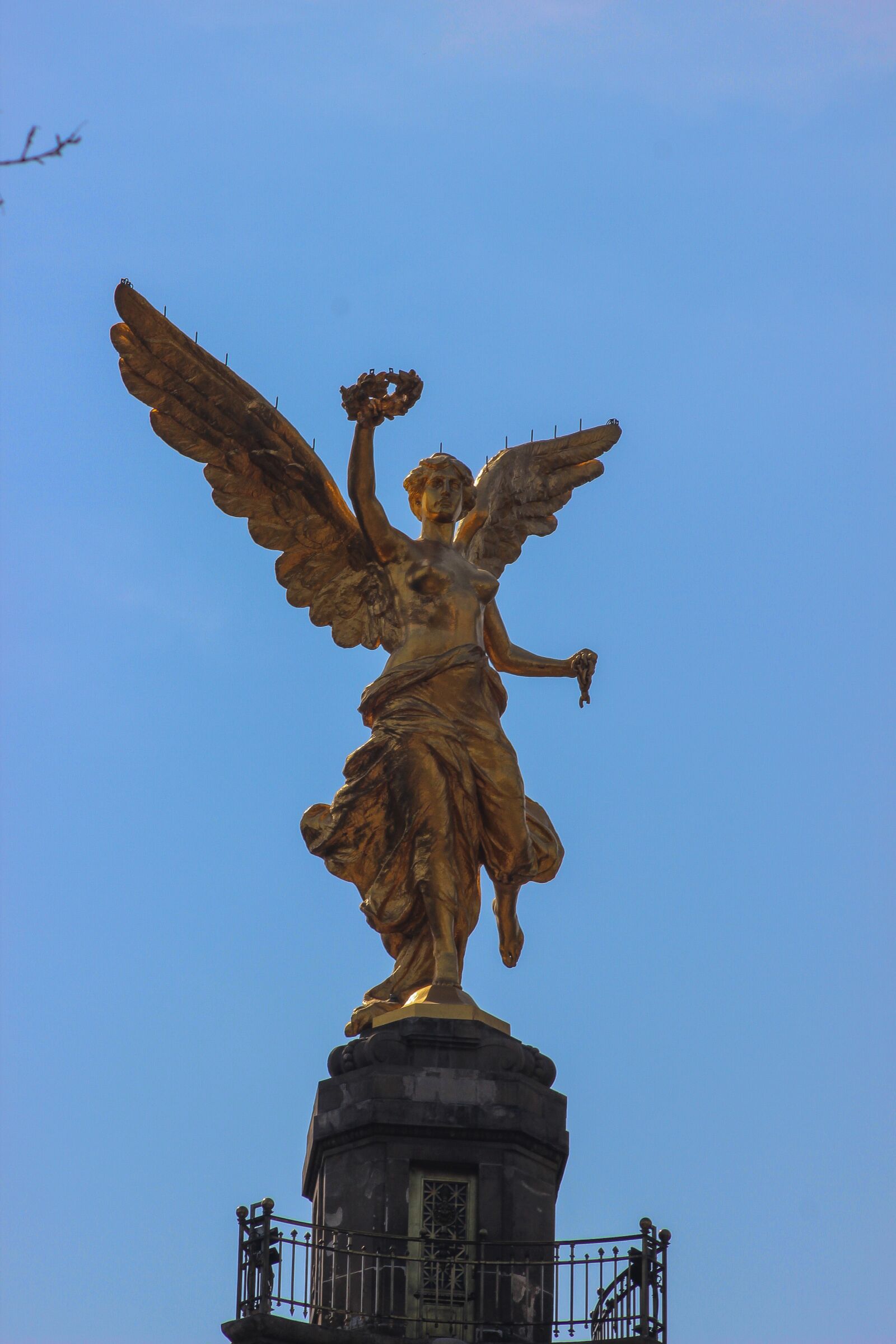 Canon EOS 600D (Rebel EOS T3i / EOS Kiss X5) sample photo. México, building, architecture photography